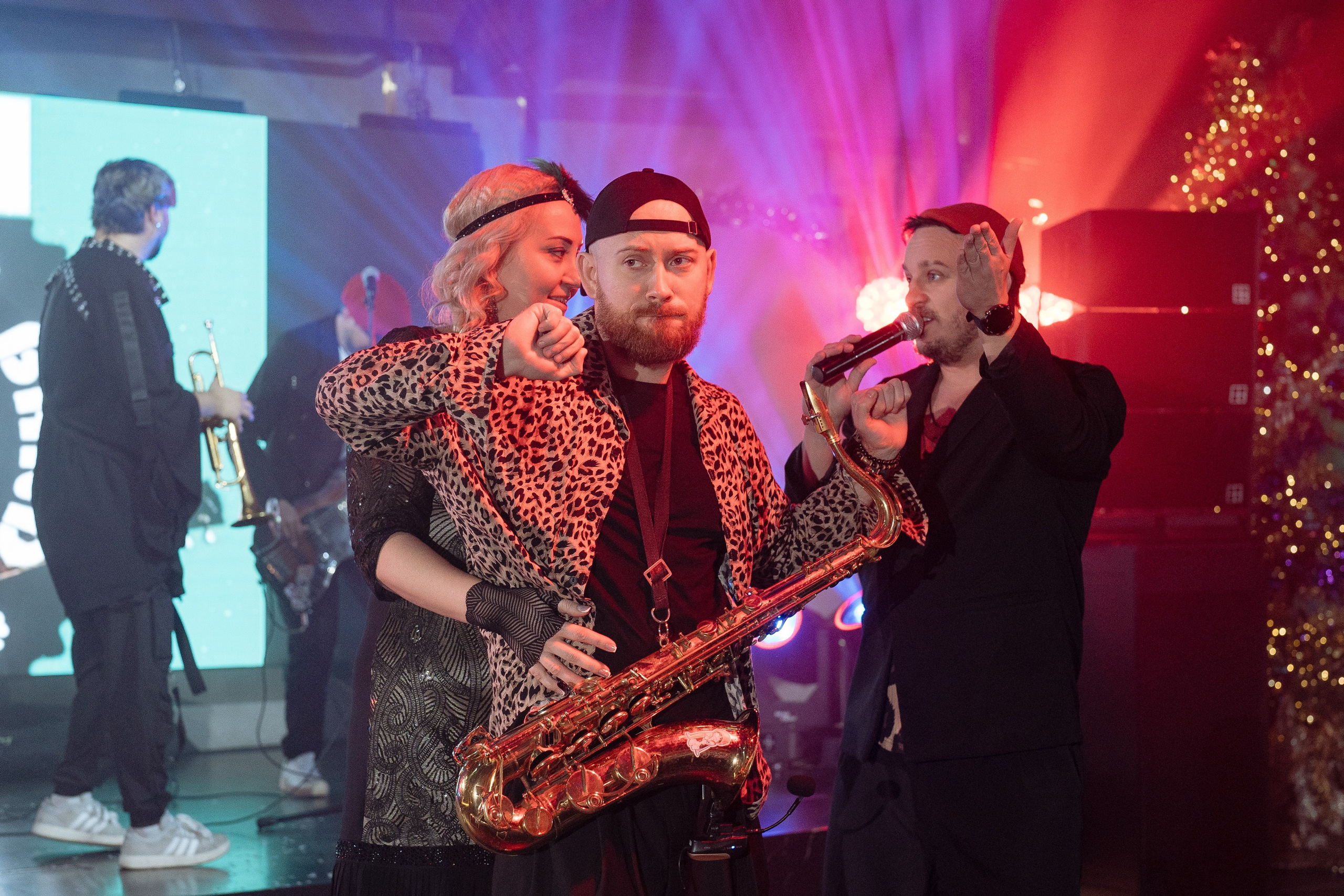 Альбион Тур