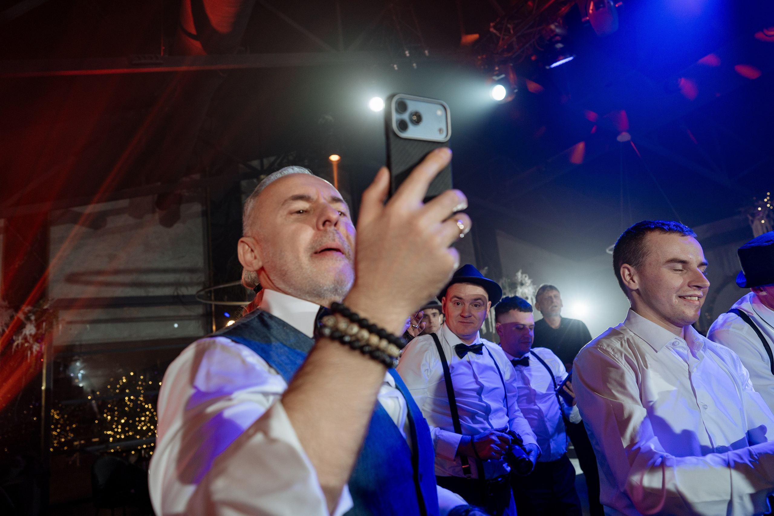 Альбион Тур