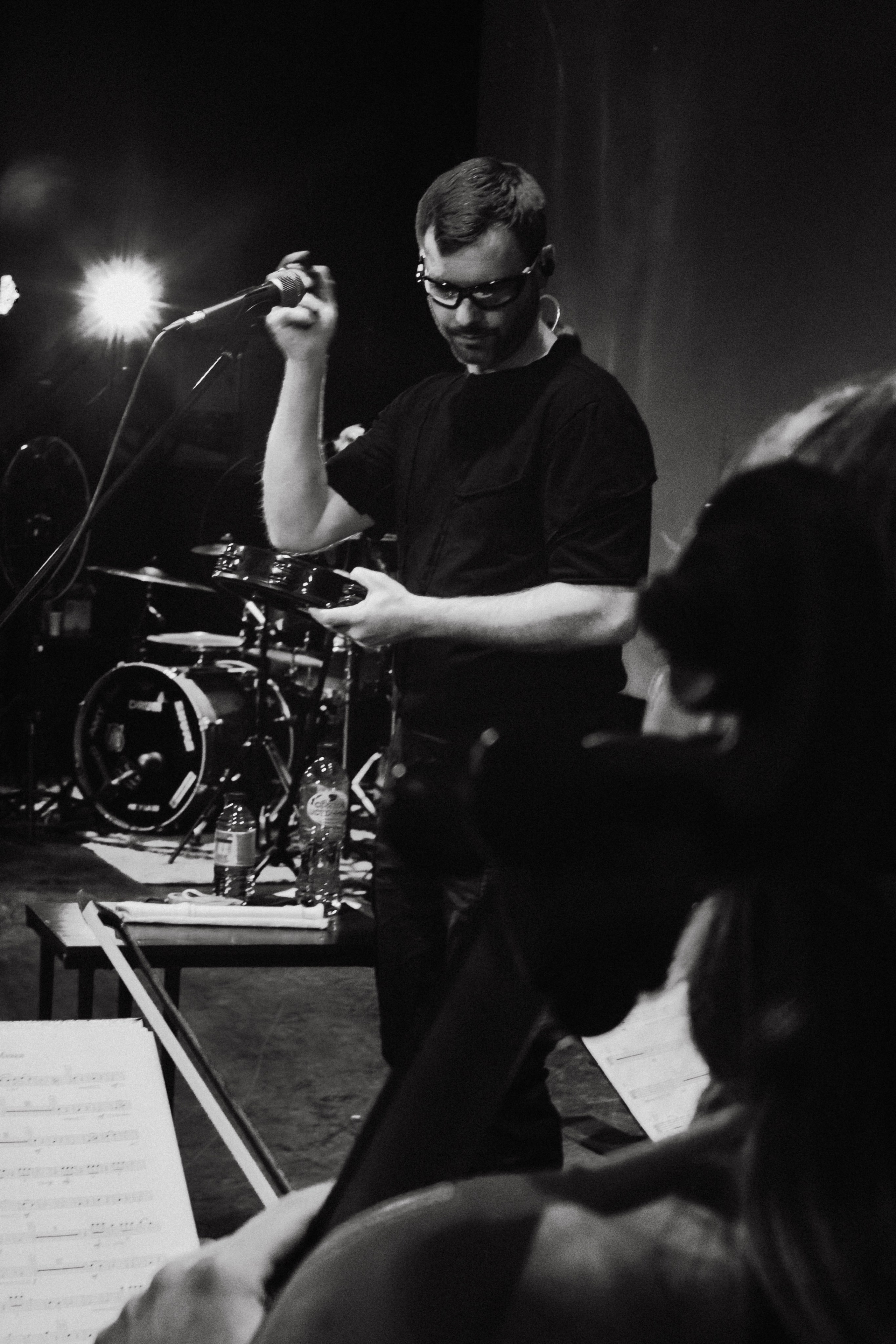 Рекорд. Герои нашего времени со струнным оркестром. Фотограф в Нижнем Новгороде