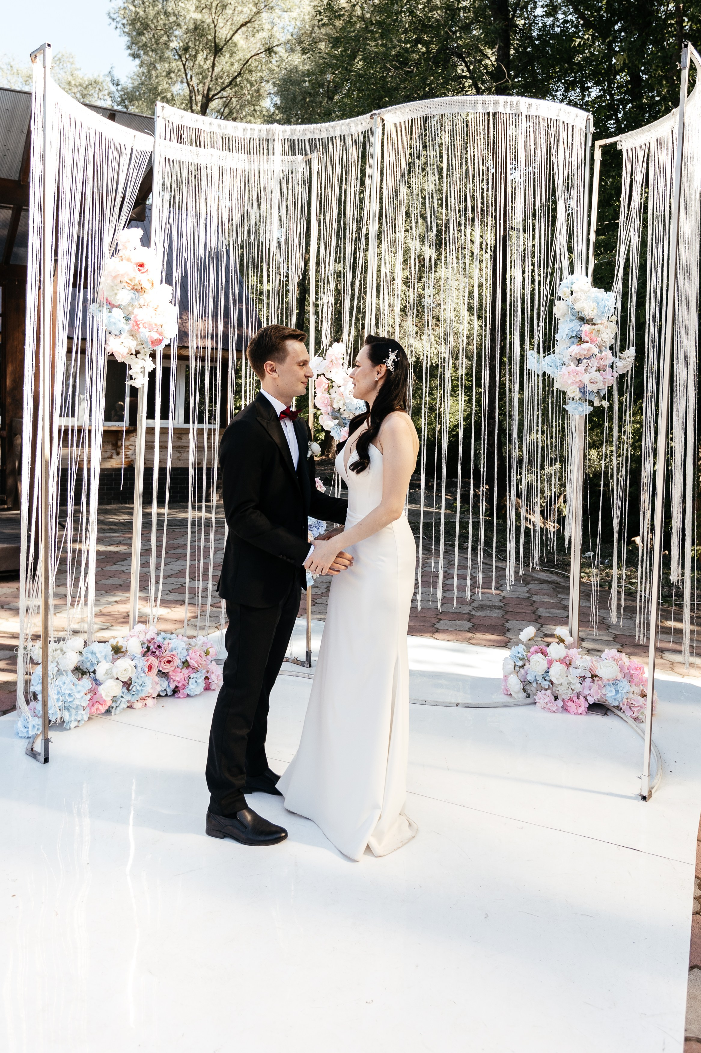 Свадебный фотограф Уфа — Руслан ГабдлисламовЖивые эмоции, красивые кадры, воспоминания на всю жизнь.Работаю по всей Республике Башкортоста. Свадебный фотограф Уфа Руслан Габдлисламов