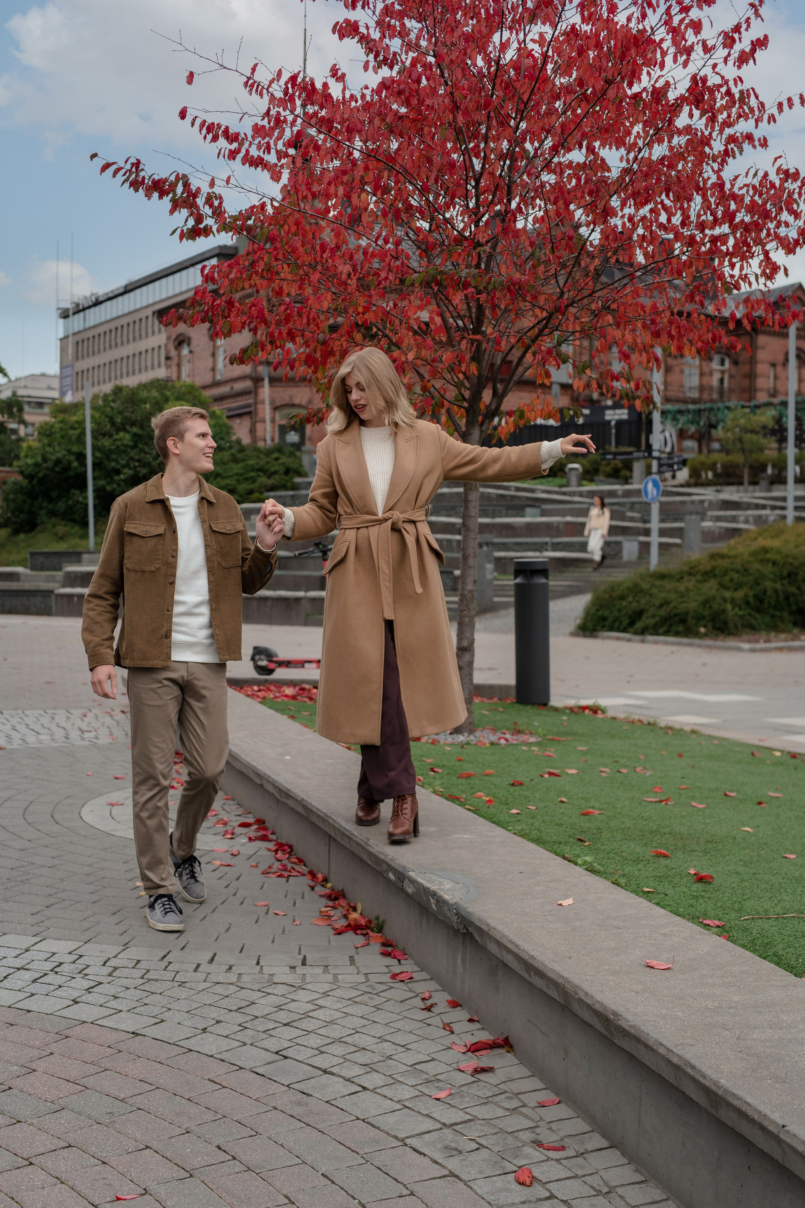 Emilia and Ettu. Family and content photographer