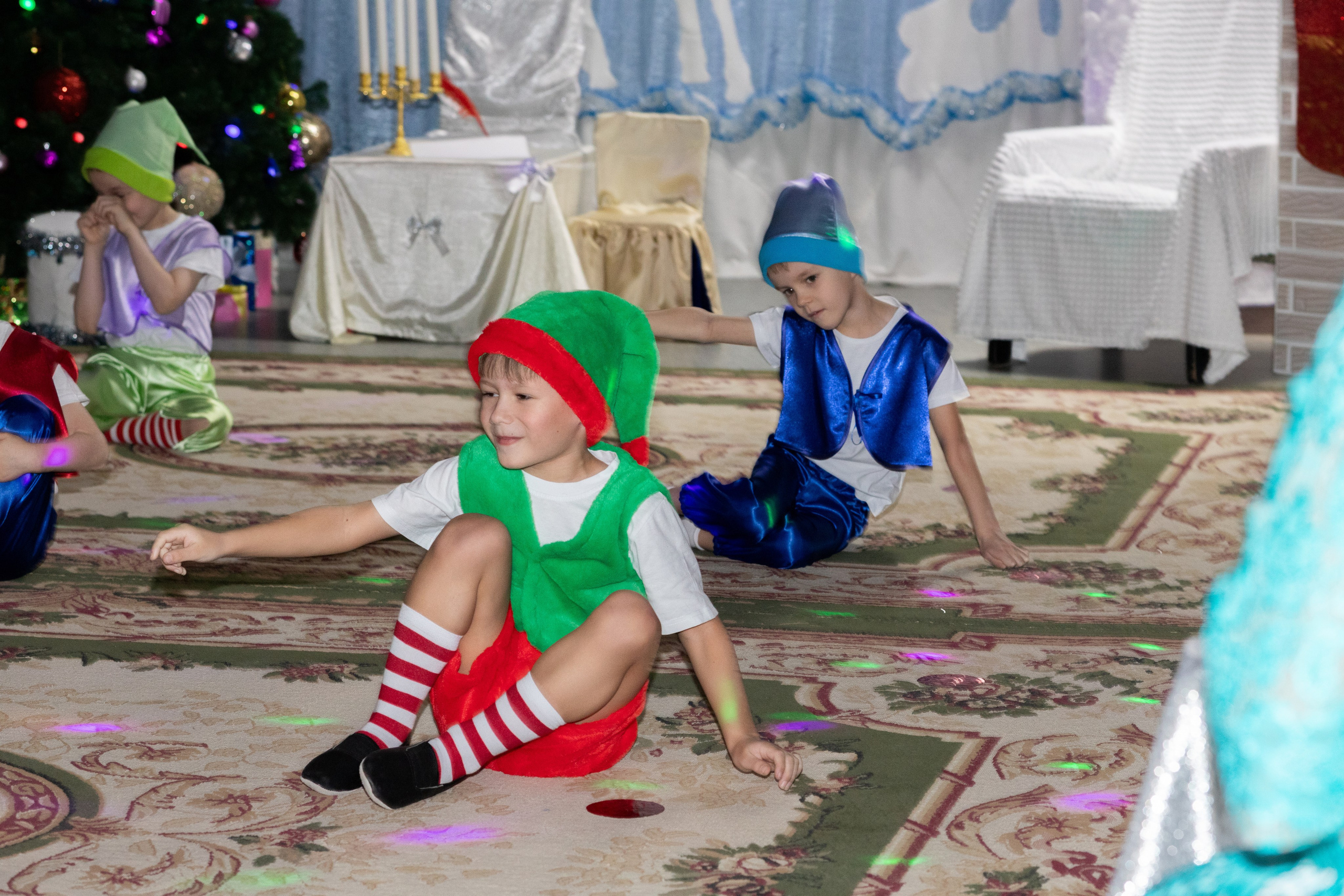 Новогодний утренник подготовительной группы. Индивидуальный и свадебный фотограф в Москве, Электростали и Туле Кадейкина Екатерина