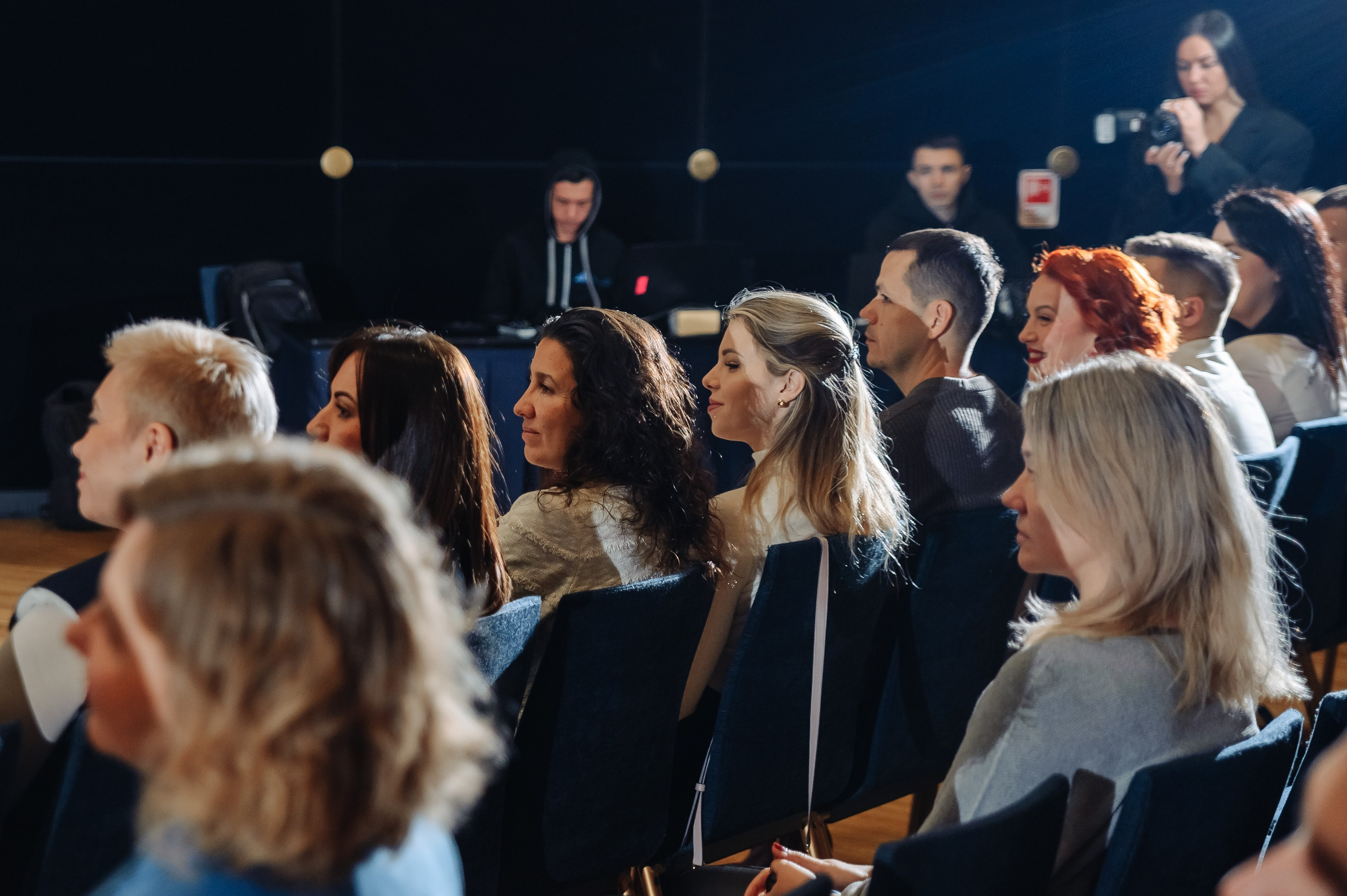Бизнес-конференция. Фотограф в Екатеринбурге Артём Зайнетдинов