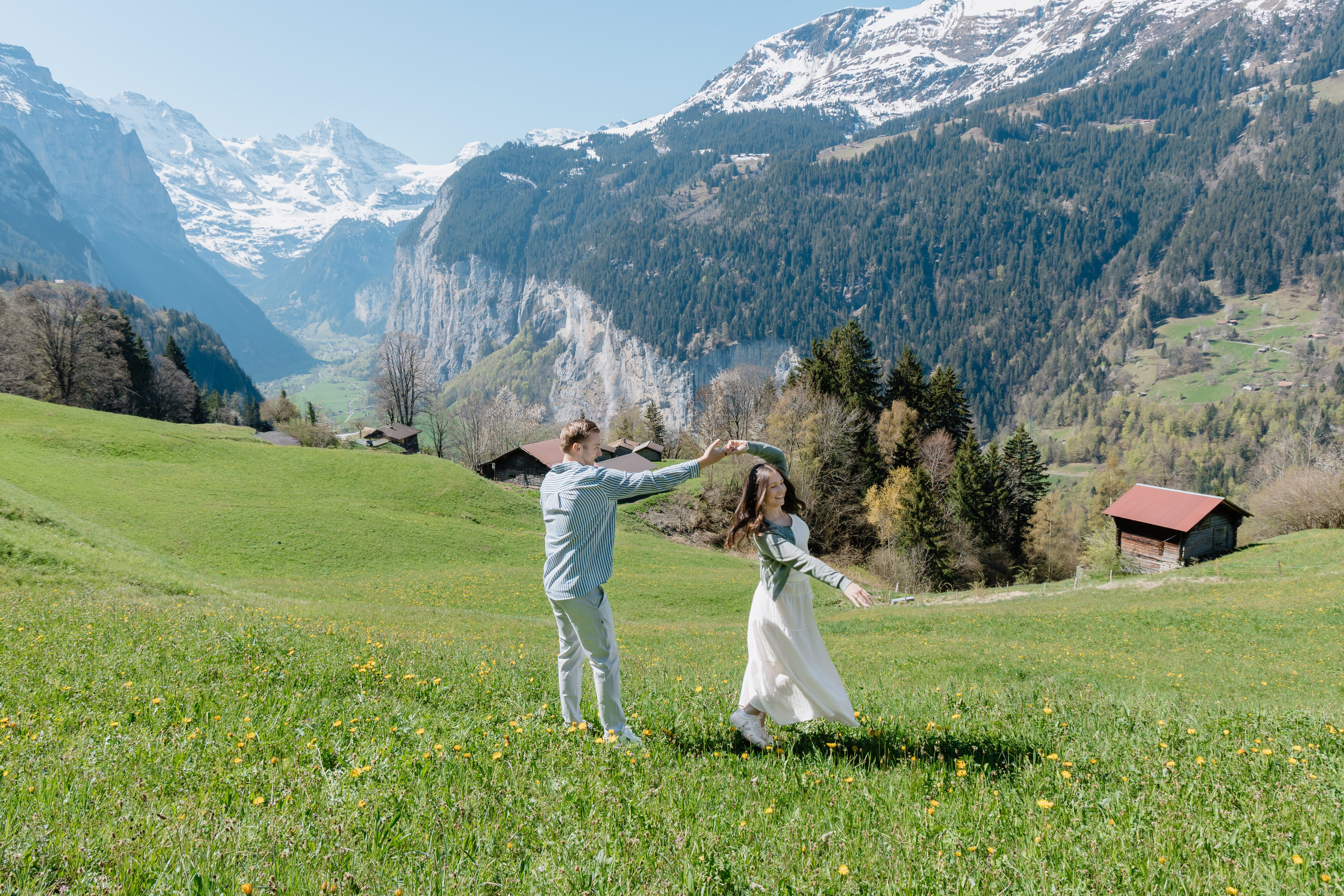 Wyatt & Abby (Wengen). Photographer in Interlaken area