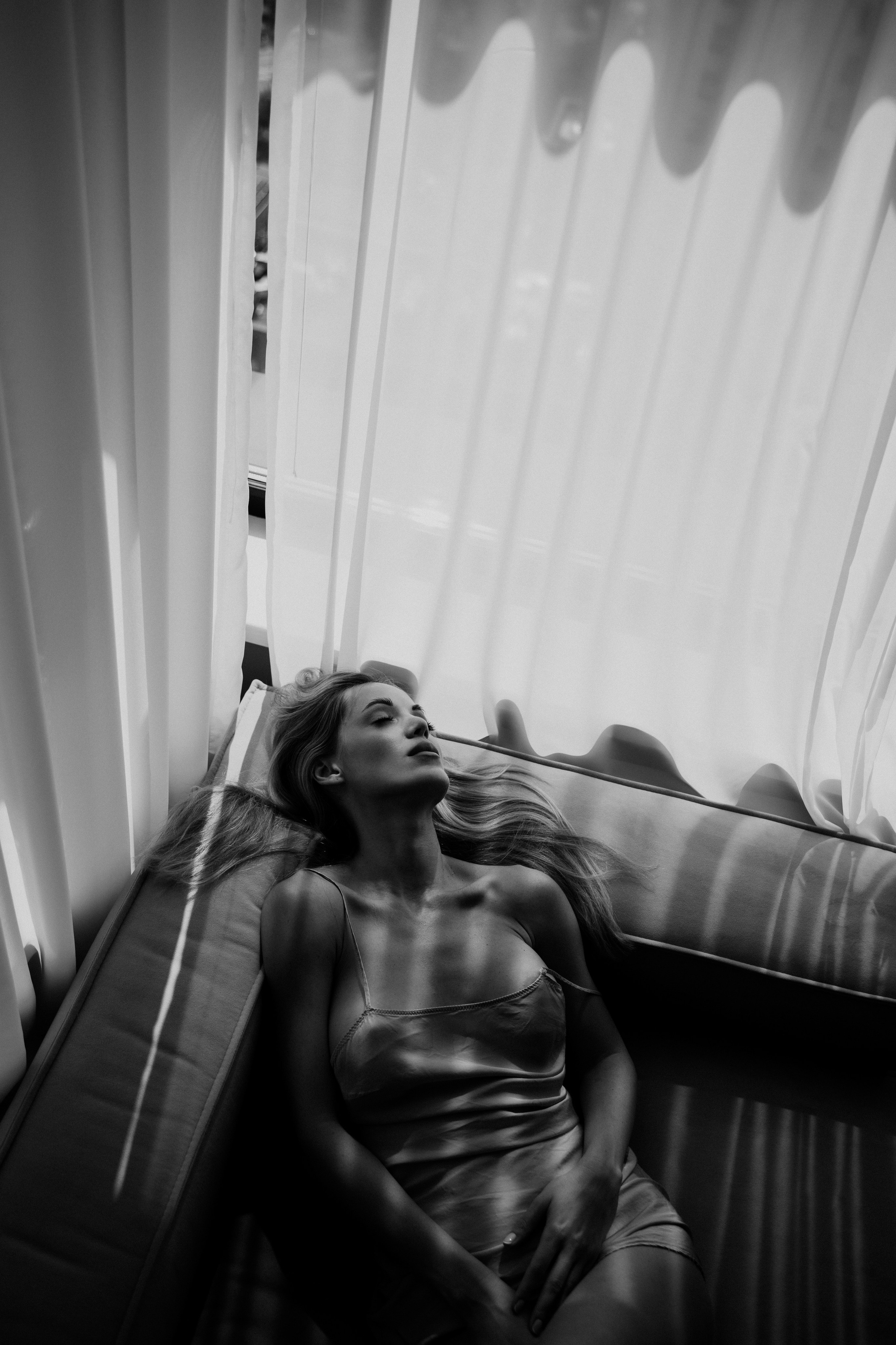 Женя «Домашняя работа». Фотограф на мероприятие