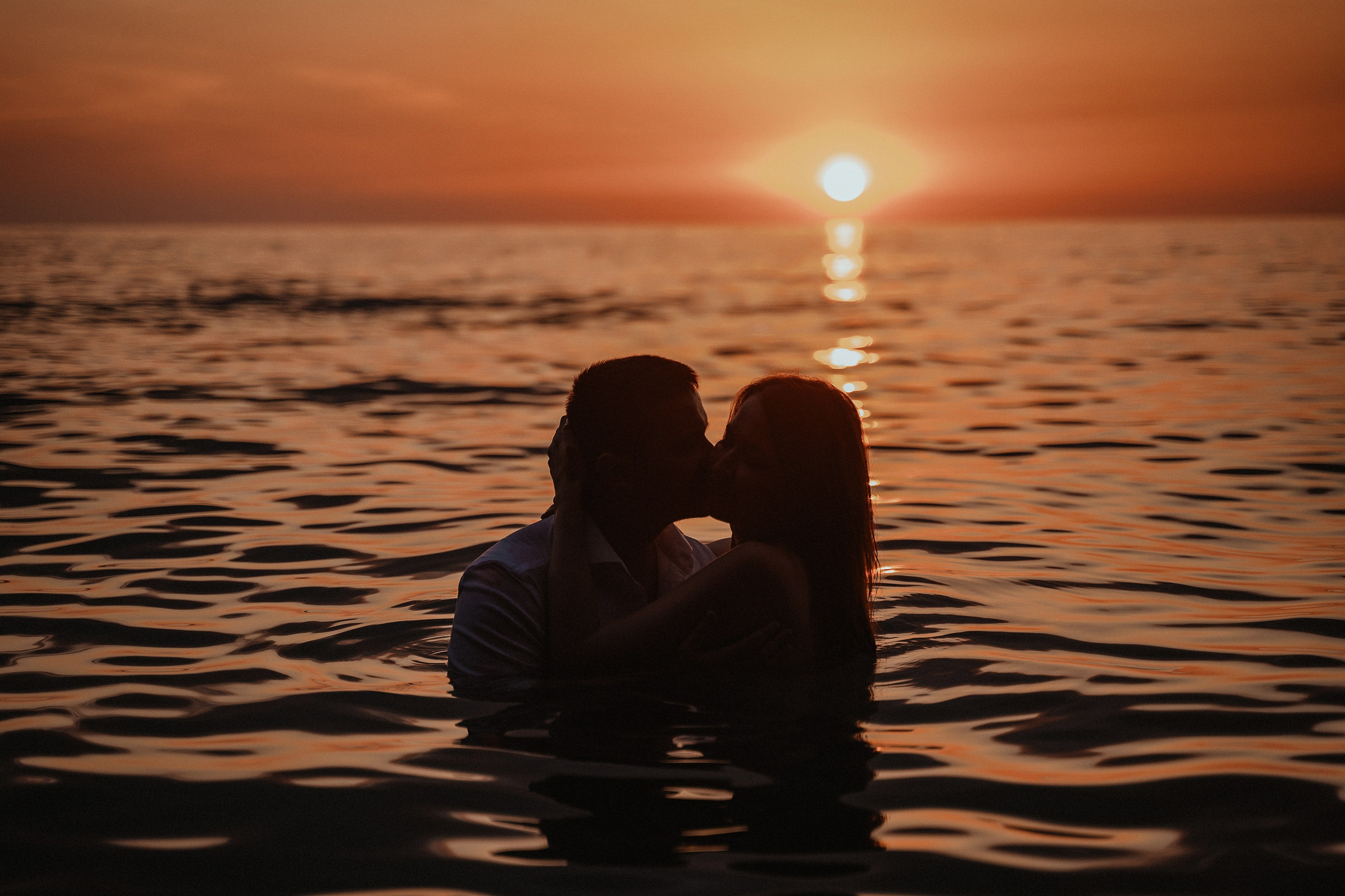 Alex & Nadya 🖤 Wedding photo session in Batumi. Photographer Sergey Otkrytyi in Batumi & Tbilisi