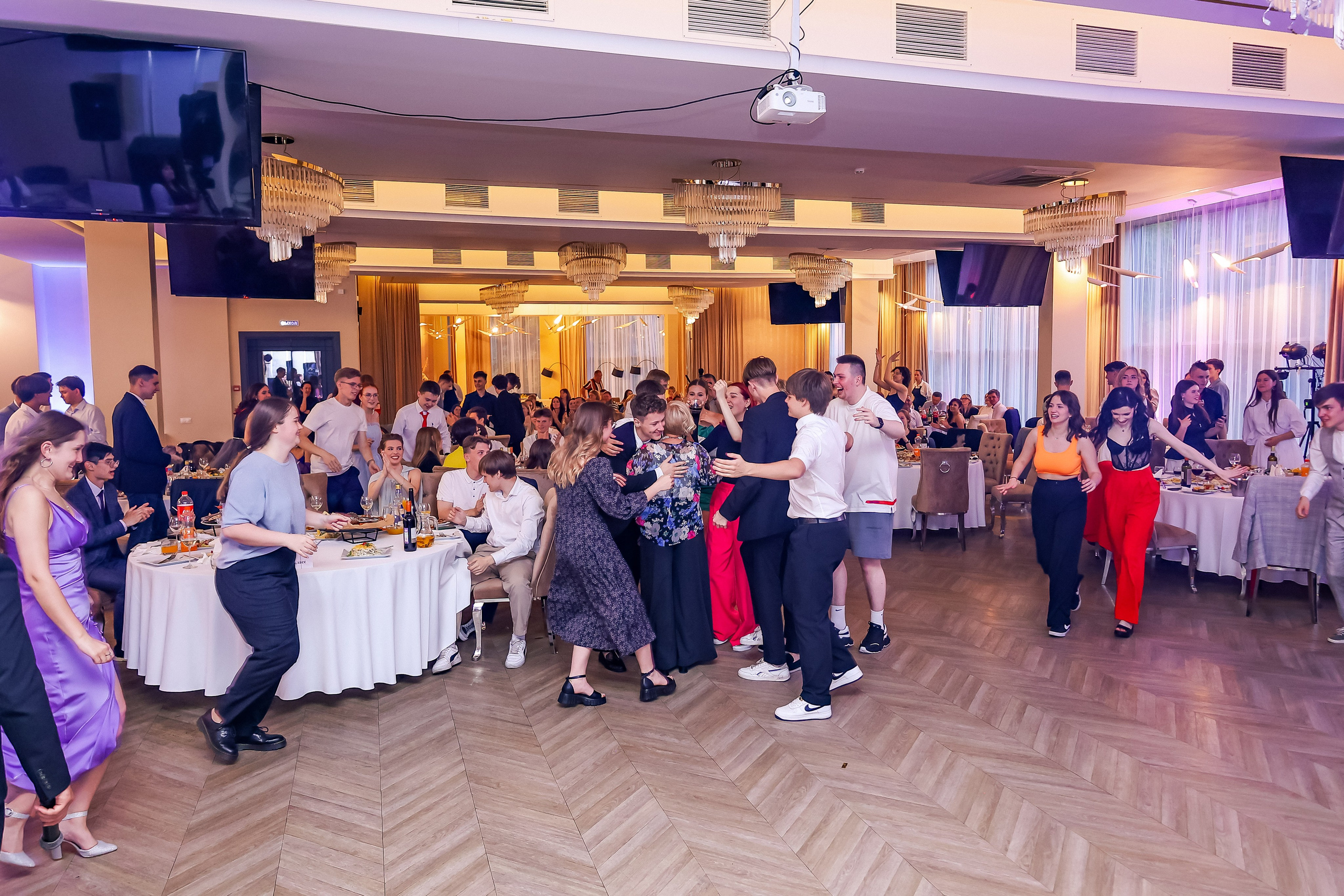 Выпускной 9-11кл. Свадебный, семейный и детский фотограф в Калининграде Елена Кравцова