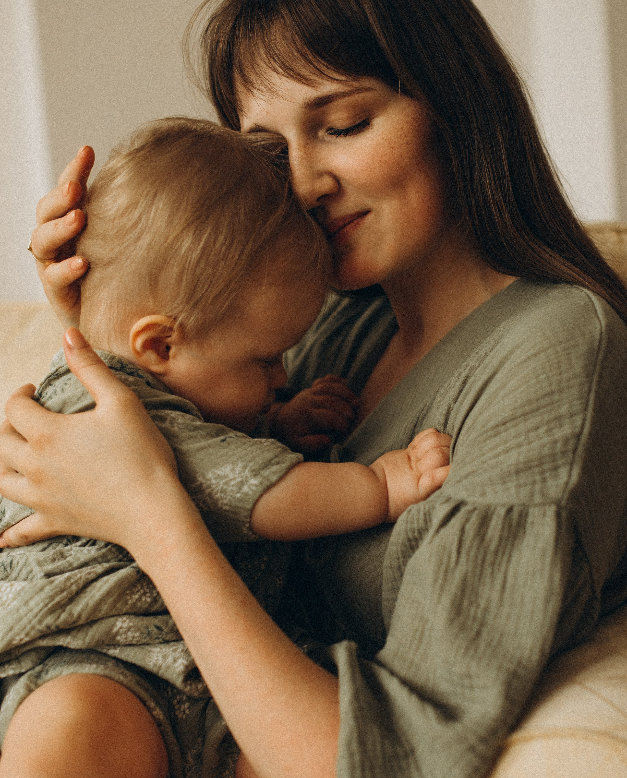 Вероника Валера и Оливия. Семейный фотограф в Москве Алина Савченко