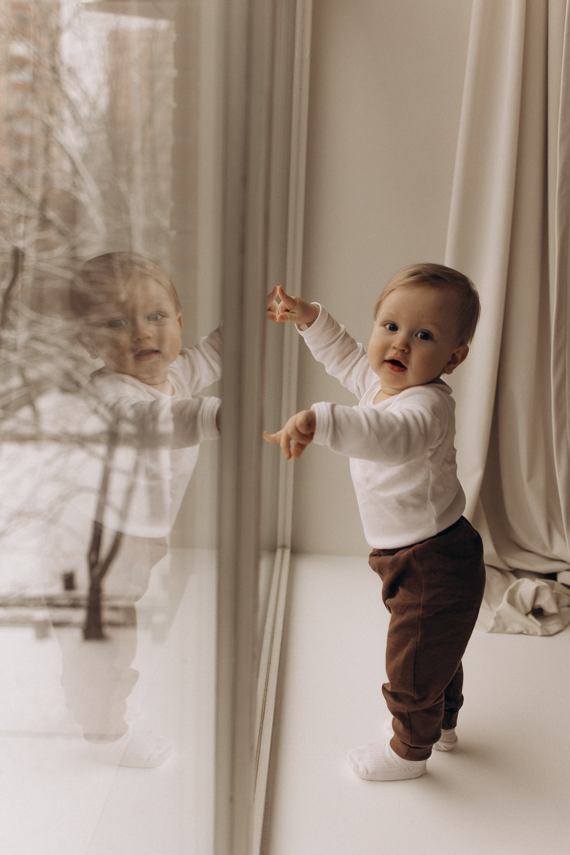 К годику Михаила — зал Песок. Семейный фотограф в Краснодаре Храмова Анна