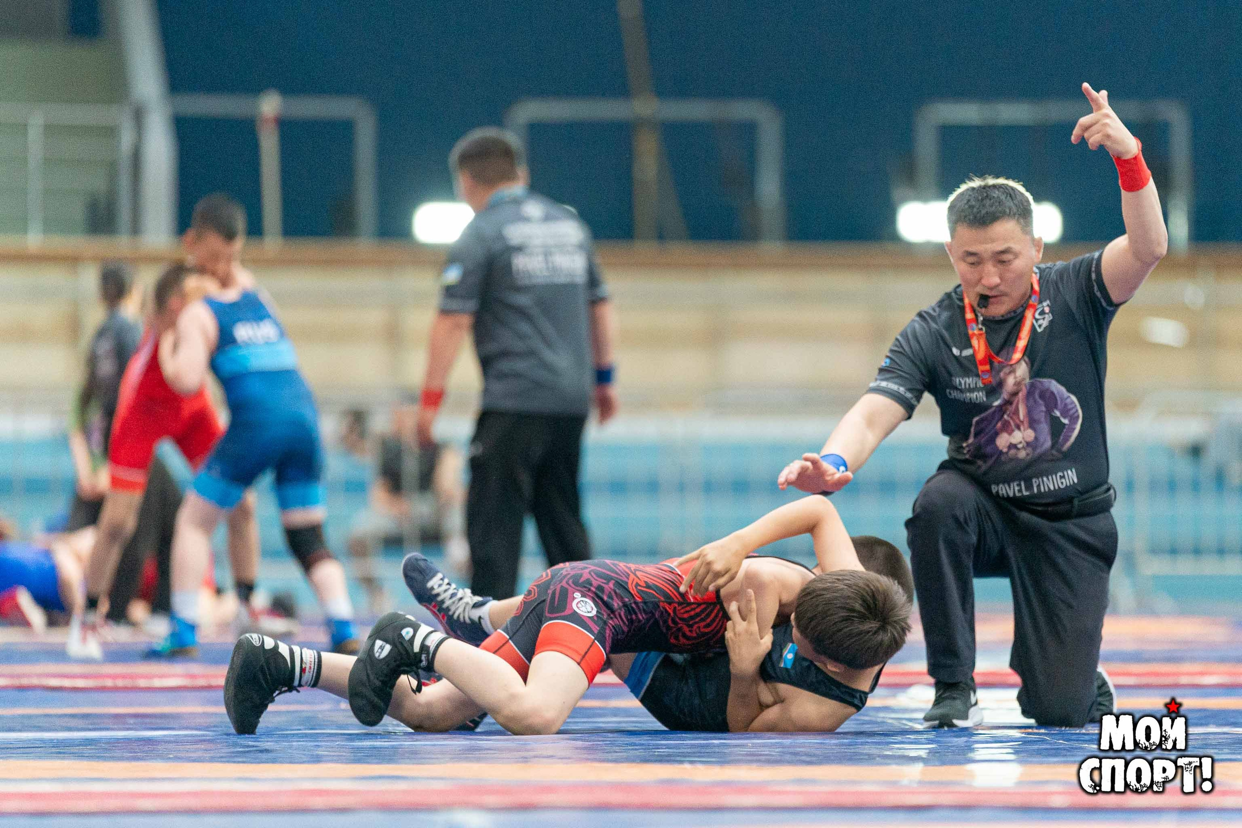 Международный, всероссийский и республиканский турниры по вольной борьбе среди юношей в честь П. П. Пинигина. Студия «Мой Спорт!» — все о спорте в Якутии