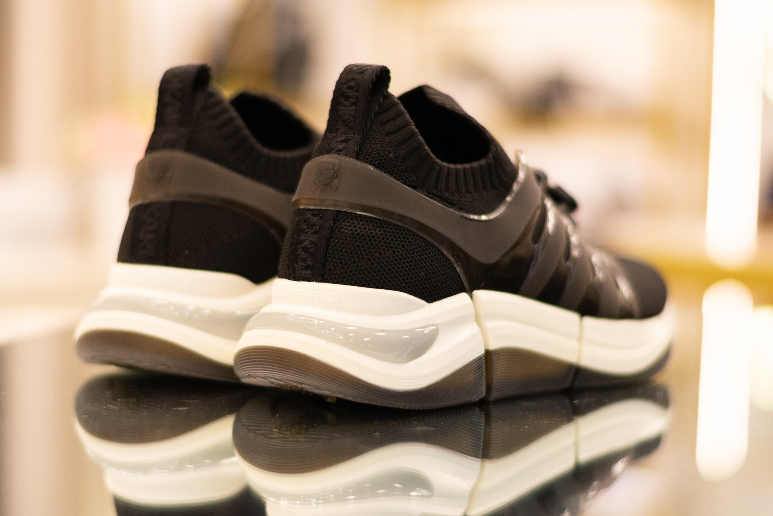 Для организаций. Предметная фотосессия для обувного магазина Capsula. Фотограф/видеограф Богдан Голованов