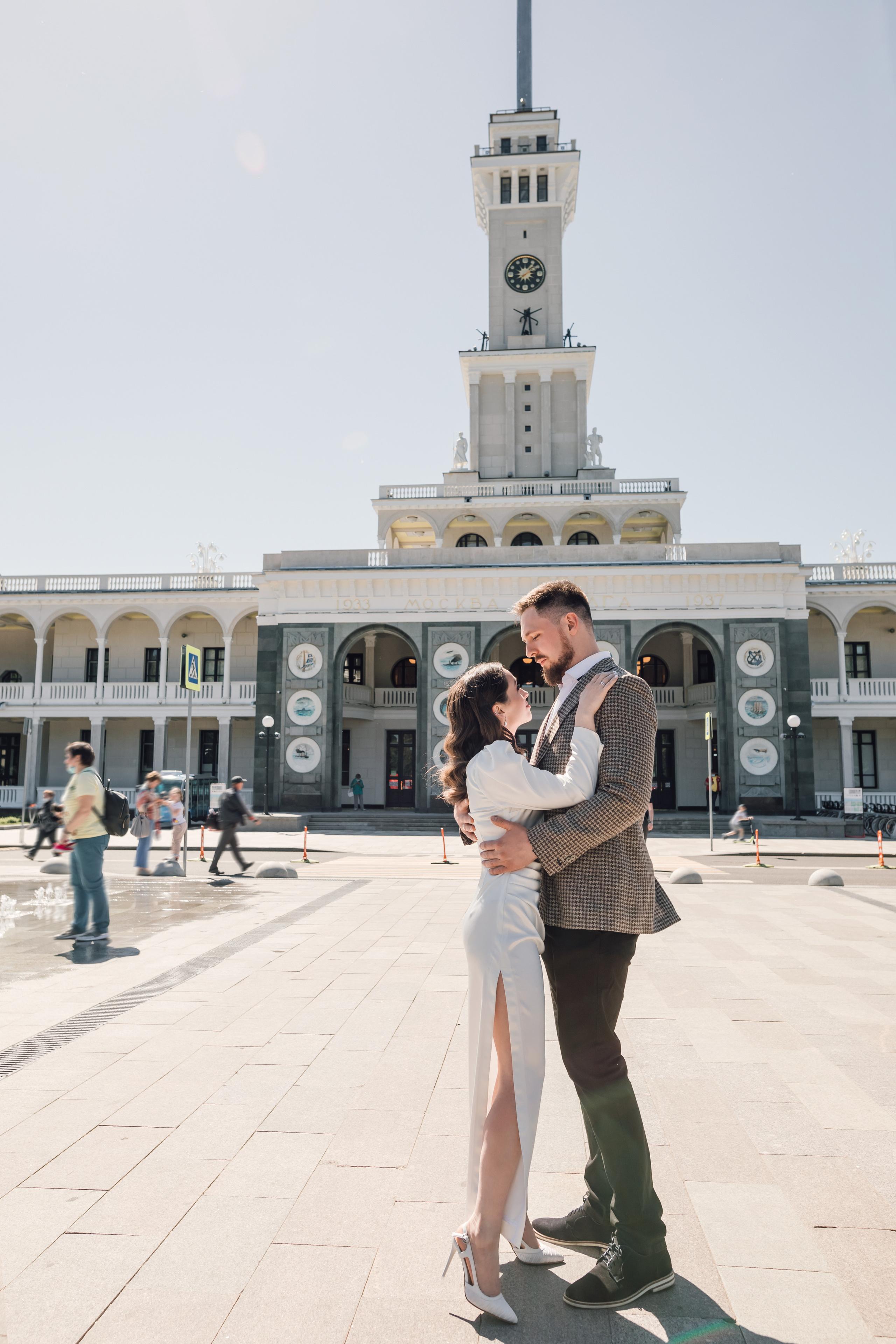 Таня и Саша. Речной вокзал. Свадебный и семейный фотограф в Москве Евгения Лисина