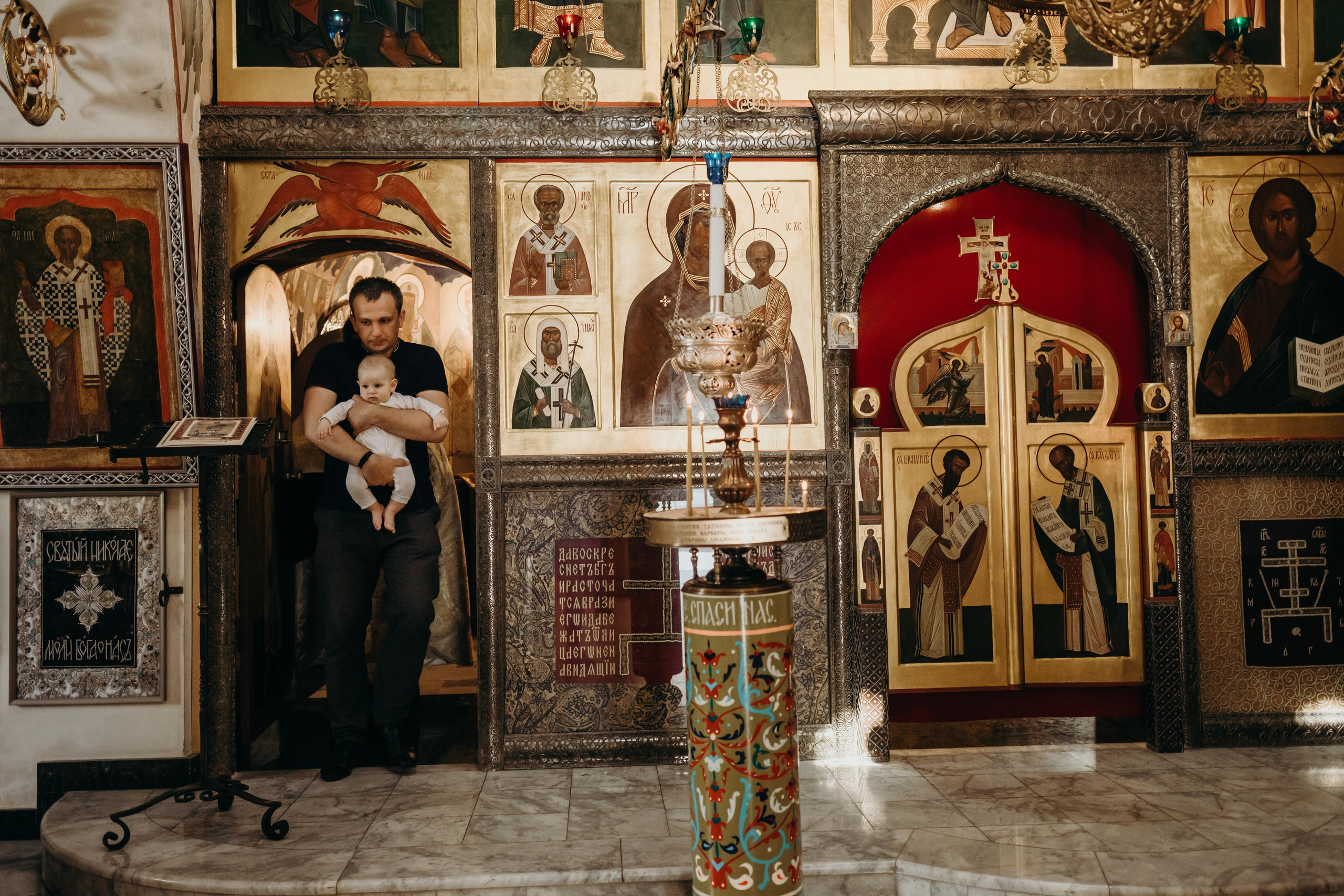 Фотоъемка крещения в Москве. Свадебный и семейный фотограф в Москве Евгения Лисина