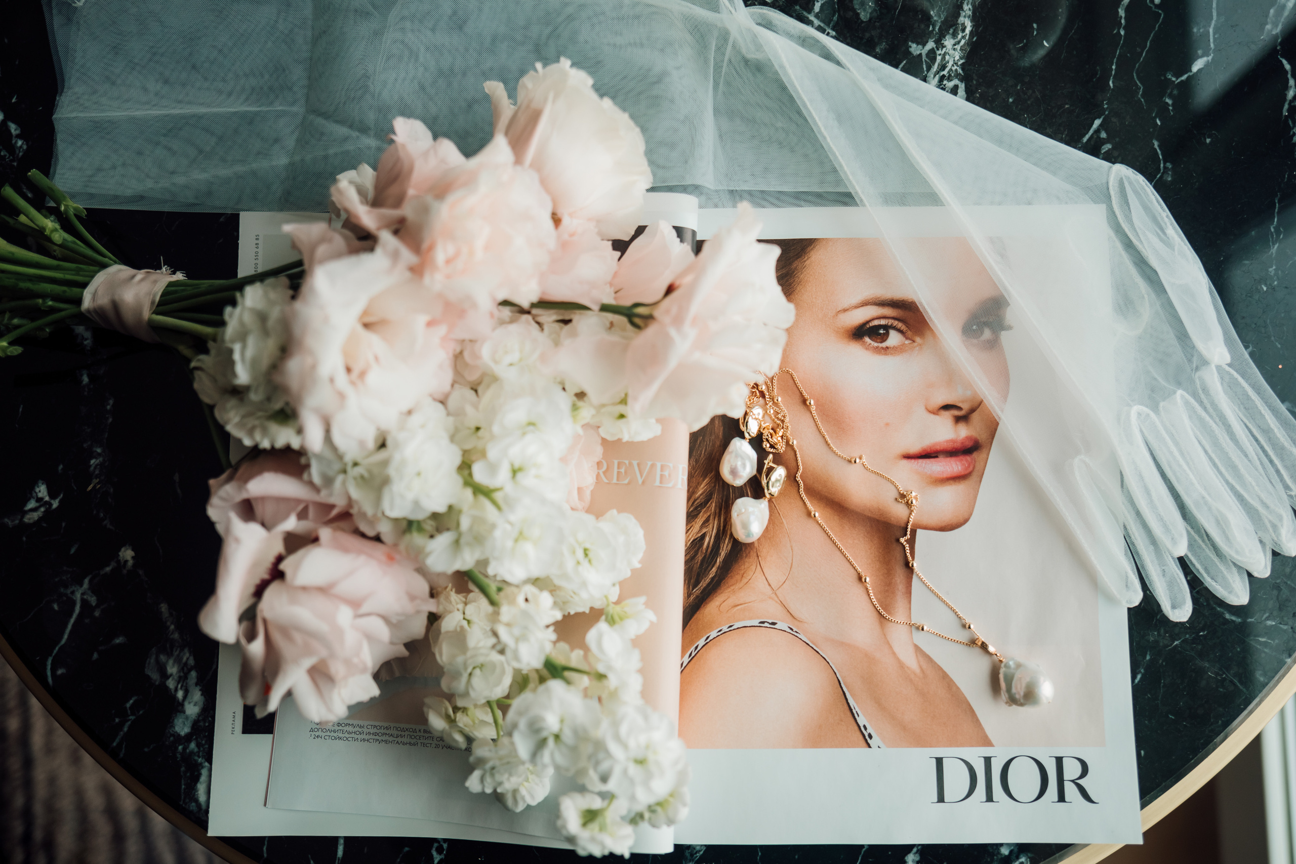 Настя и Виктор. Отель Marriot Imperial Plaza. Свадебный и семейный фотограф в Москве Евгения Лисина