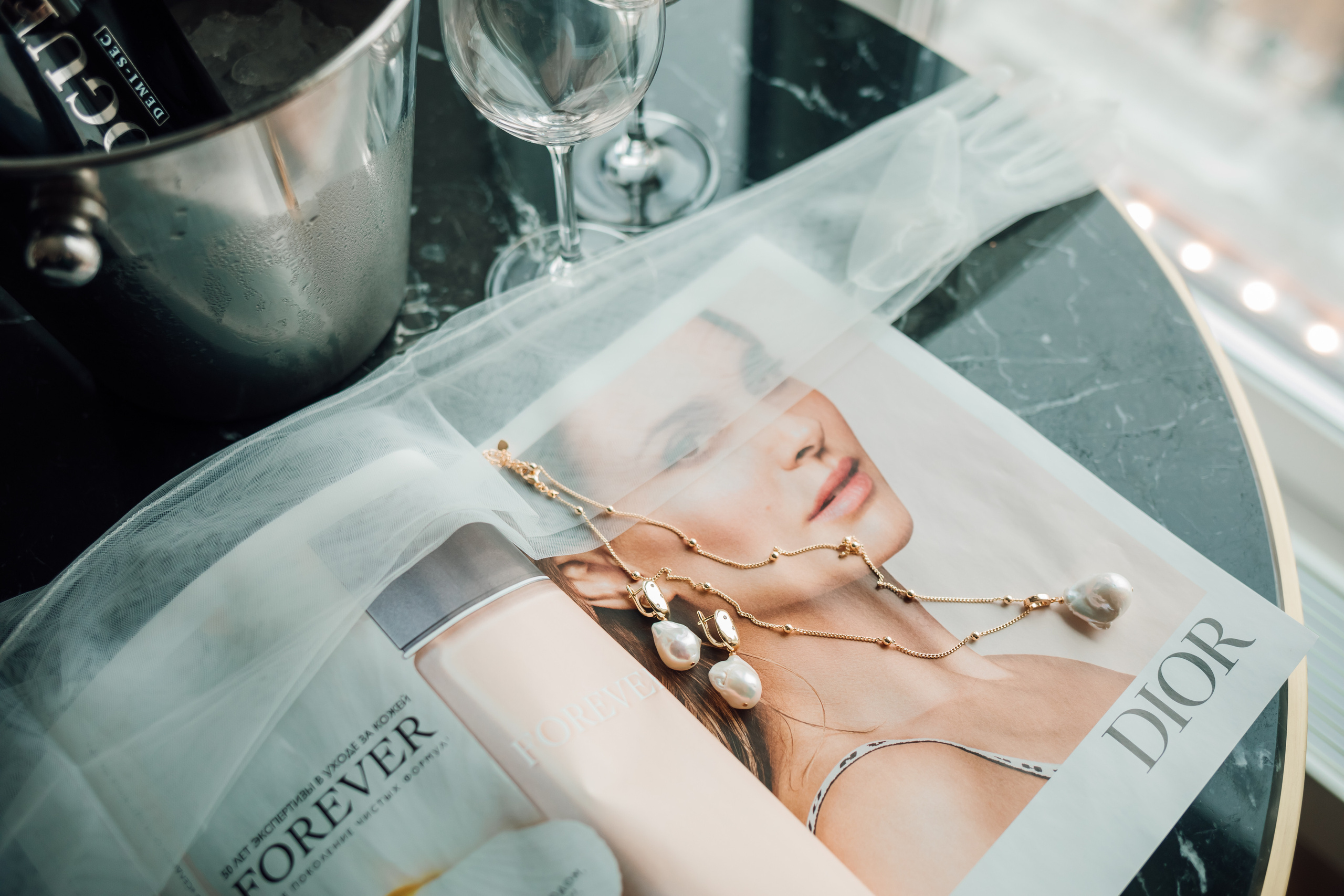 Настя и Виктор. Отель Marriot Imperial Plaza. Свадебный и семейный фотограф в Москве Евгения Лисина