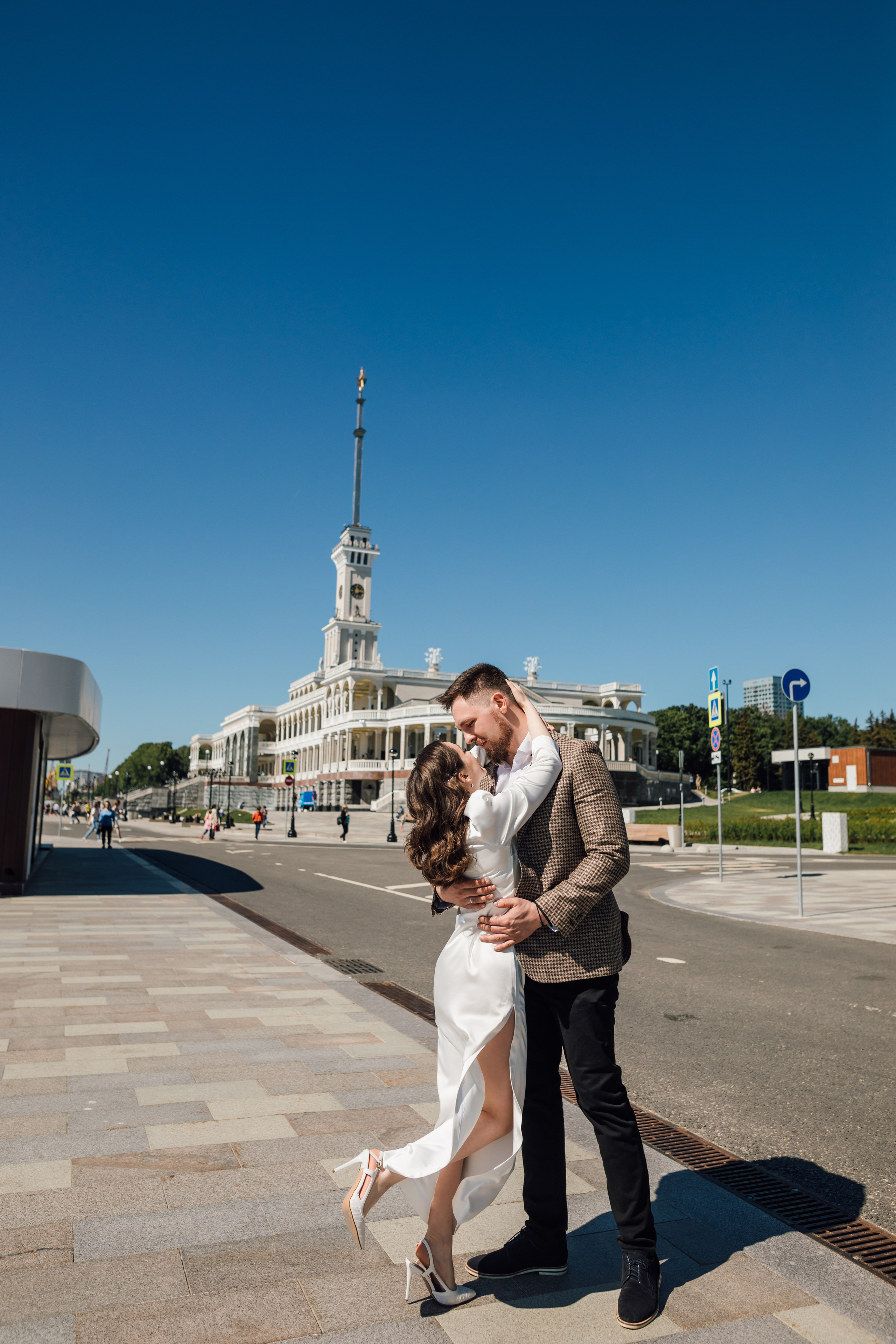 Таня и Саша. Речной вокзал. Свадебный и семейный фотограф в Москве Евгения Лисина