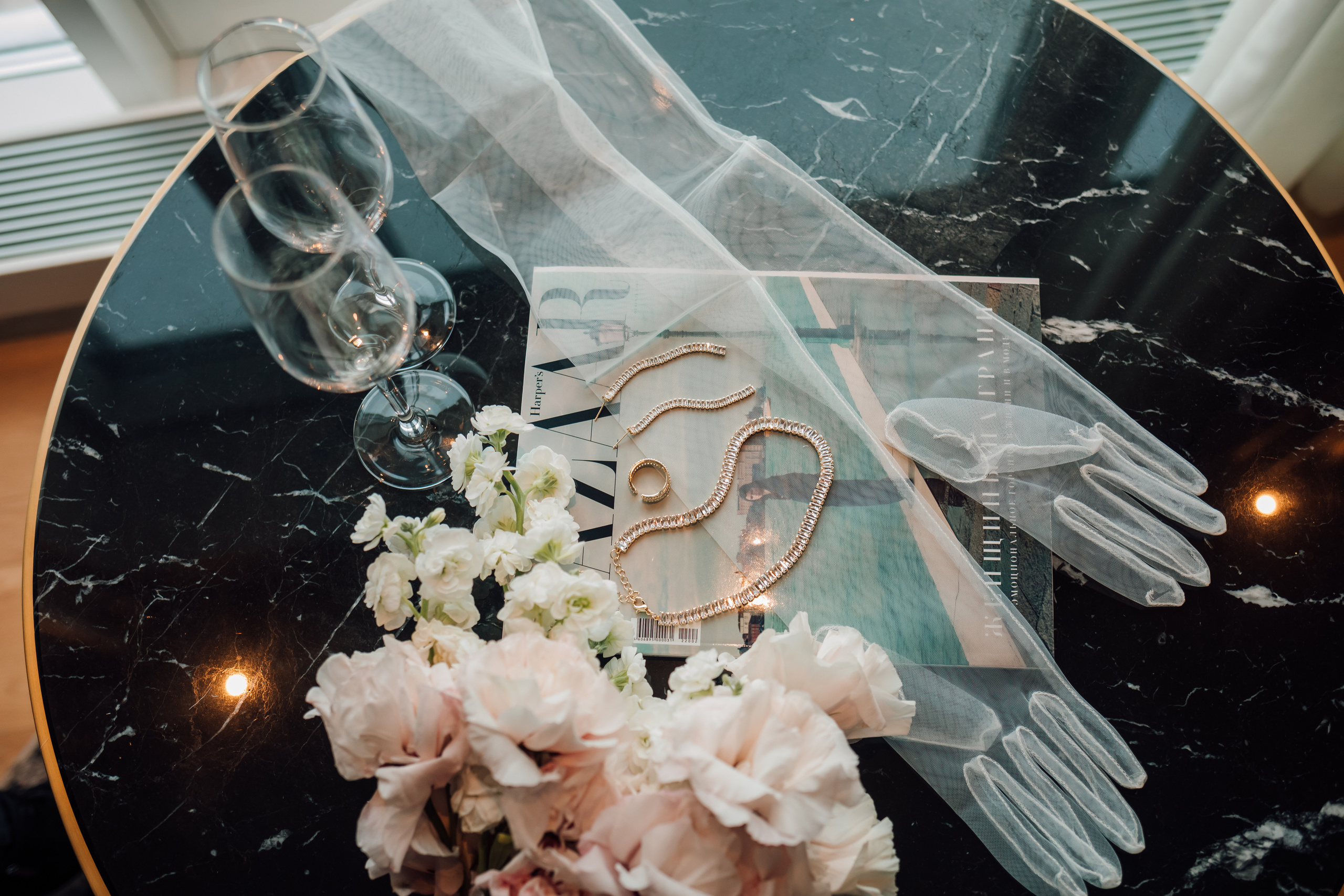 Настя и Виктор. Отель Marriot Imperial Plaza. Свадебный и семейный фотограф в Москве Евгения Лисина