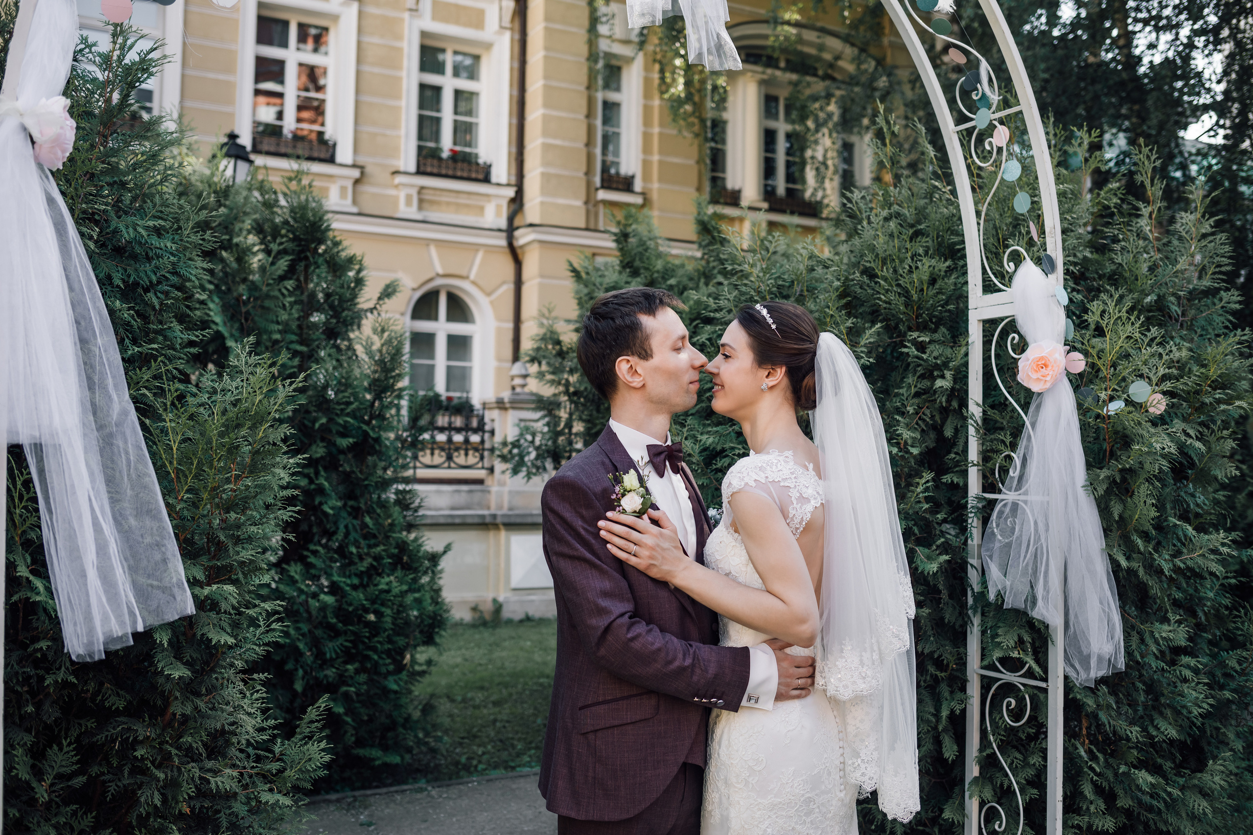 Олег и Вера. Венчание в католическом храме. Свадебный и семейный фотограф в Москве Евгения Лисина