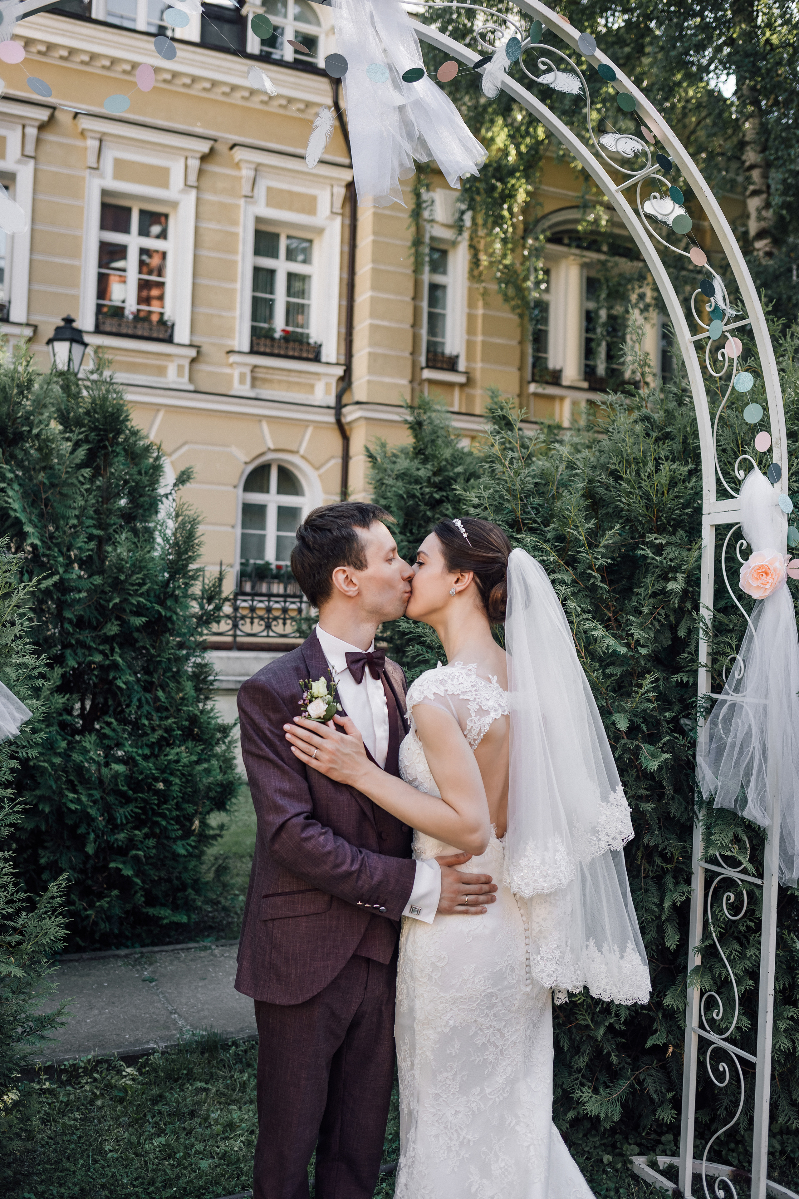 Олег и Вера. Венчание в католическом храме. Свадебный и семейный фотограф в Москве Евгения Лисина