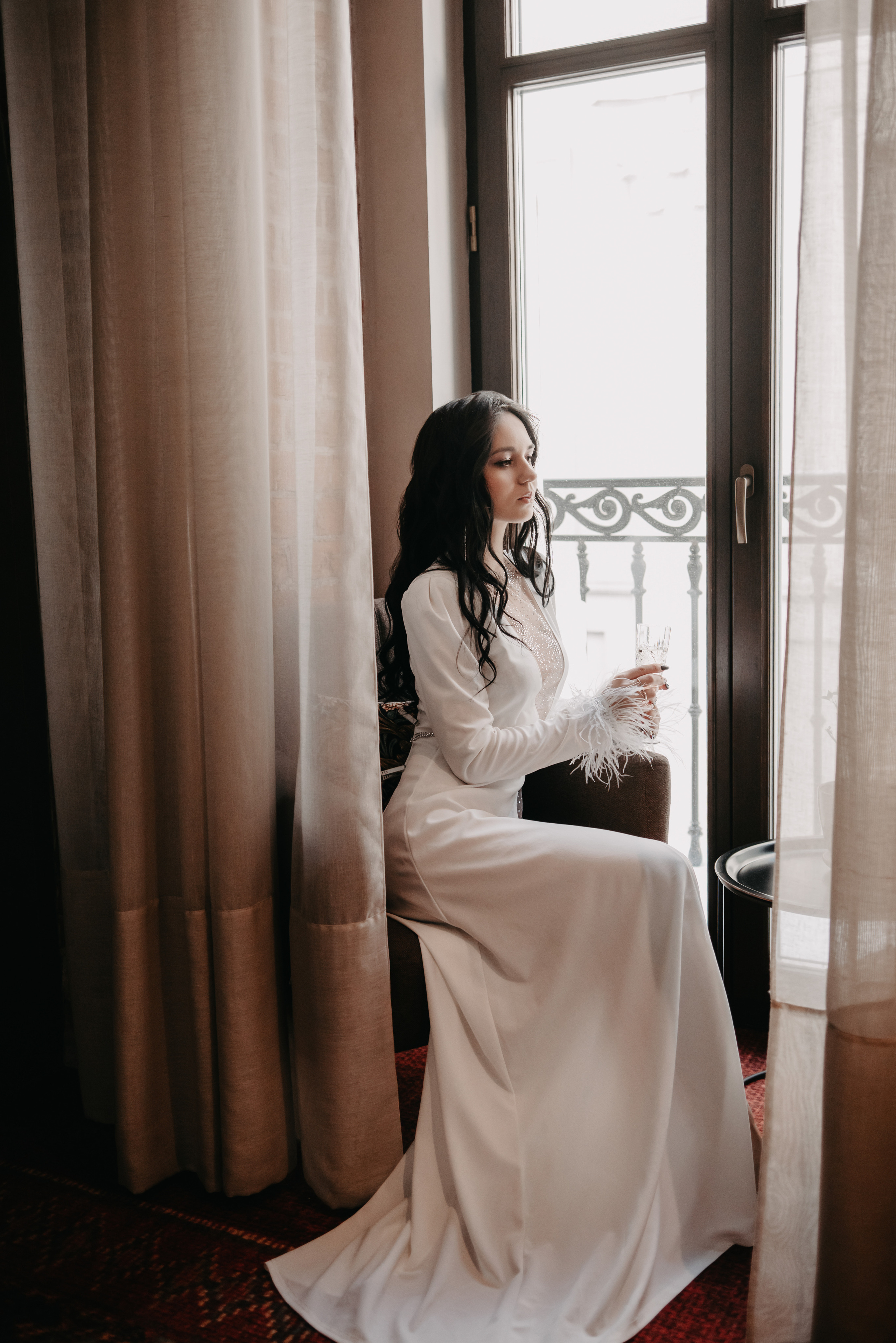 Евгения и Дмитрий. Отель PR Myasnitsky. Свадебный и семейный фотограф в Москве Евгения Лисина