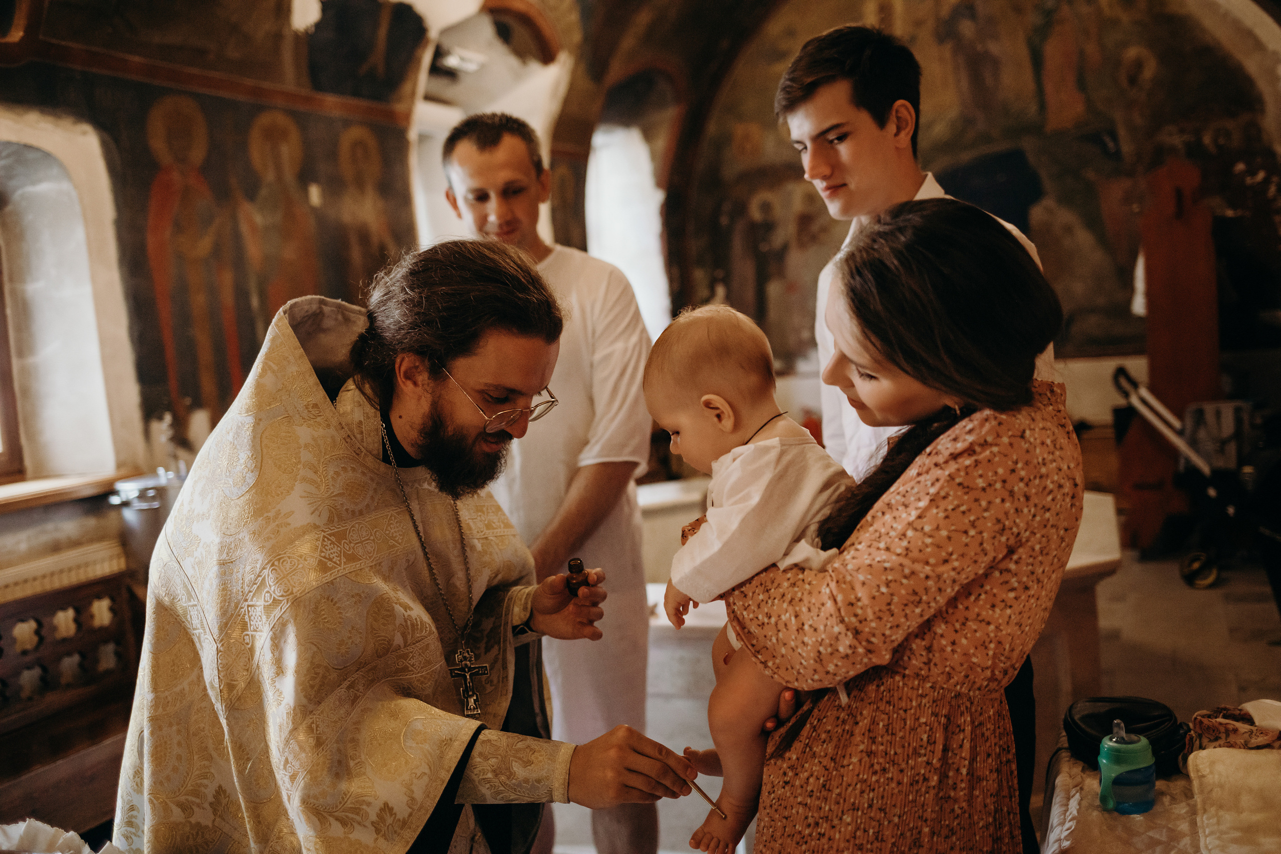 Фотоъемка крещения в Москве. Свадебный и семейный фотограф в Москве Евгения Лисина