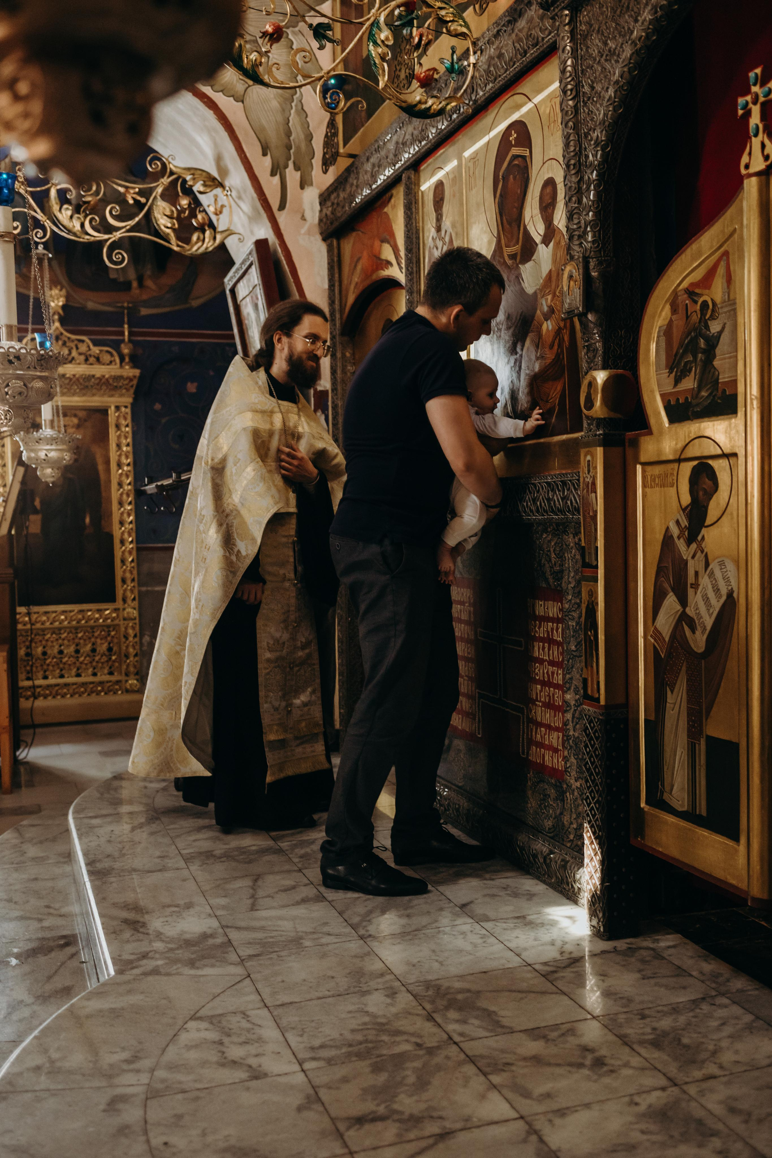 Фотоъемка крещения в Москве. Свадебный и семейный фотограф в Москве Евгения Лисина