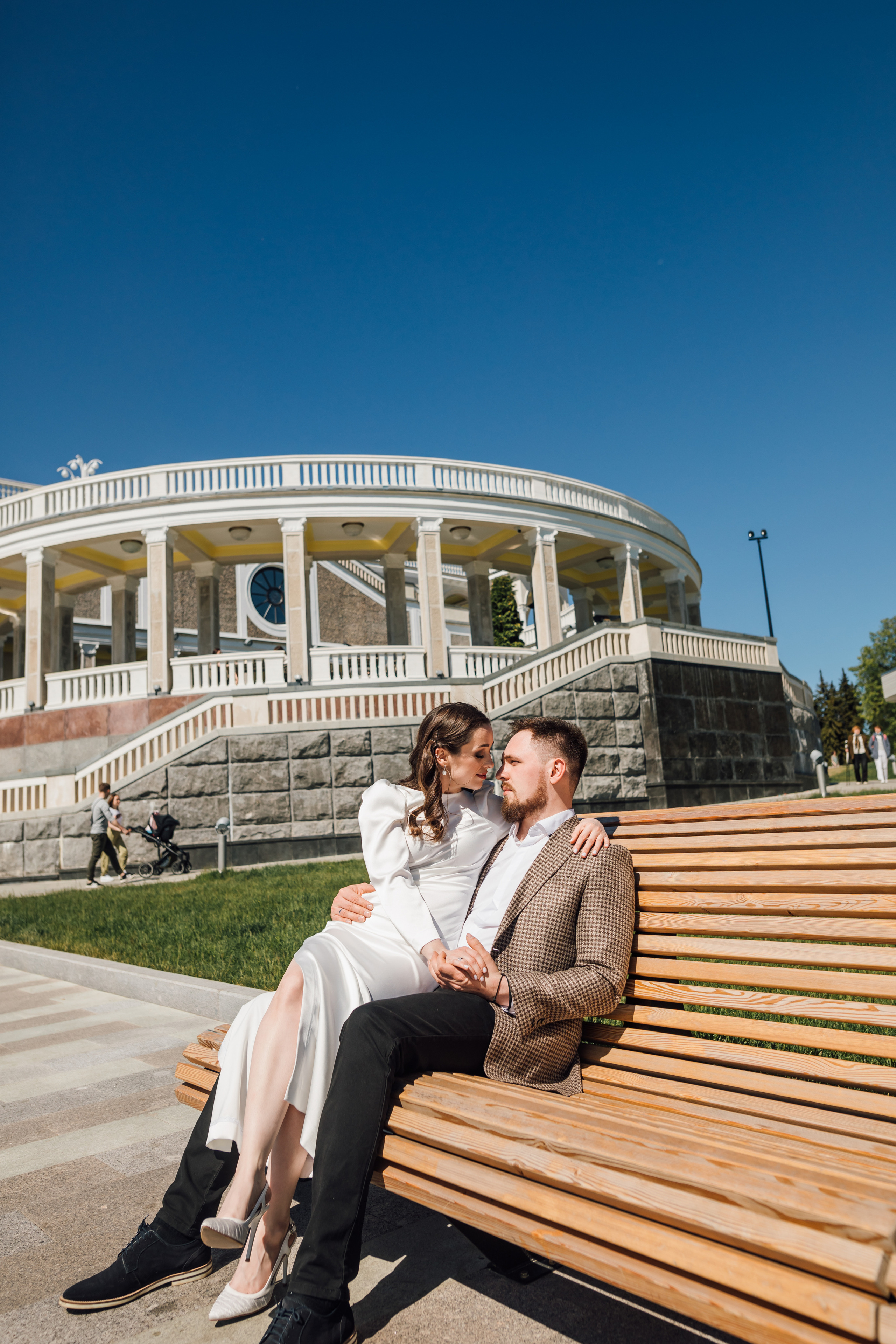 Таня и Саша. Речной вокзал. Свадебный и семейный фотограф в Москве Евгения Лисина