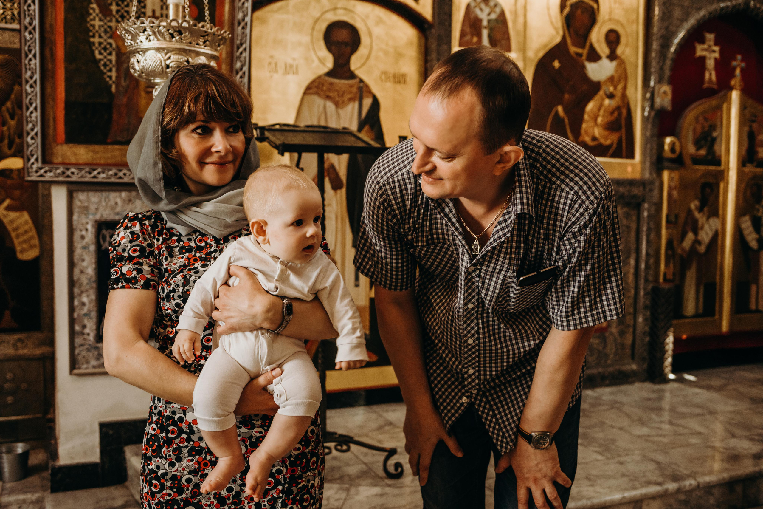 Фотоъемка крещения в Москве. Свадебный и семейный фотограф в Москве Евгения Лисина