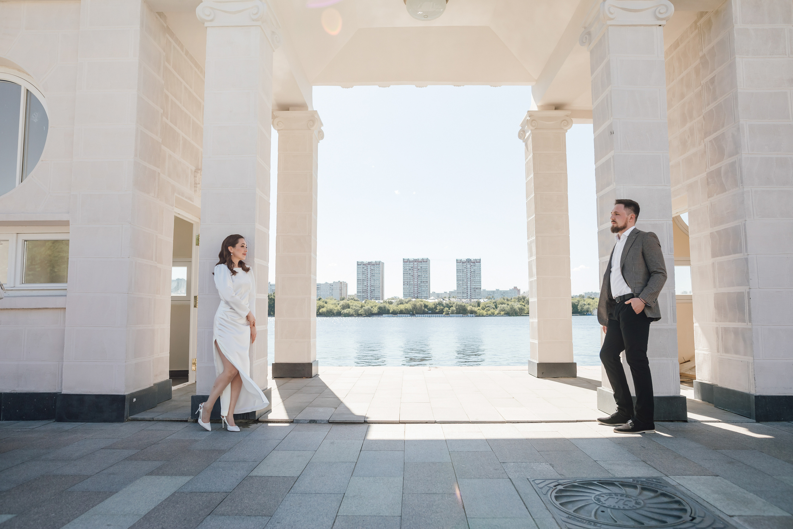 Таня и Саша. Речной вокзал. Свадебный и семейный фотограф в Москве Евгения Лисина