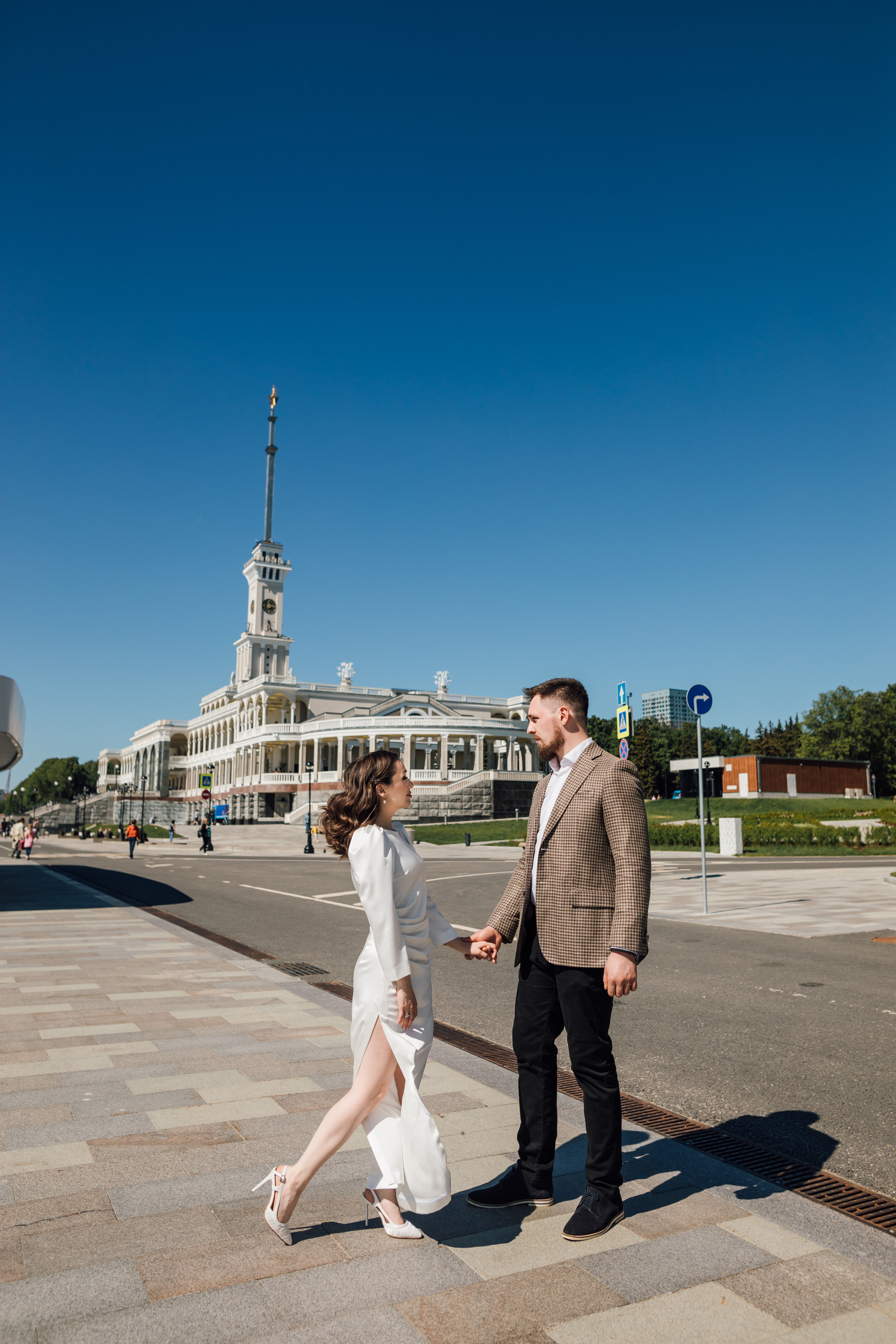 Таня и Саша. Речной вокзал. Свадебный и семейный фотограф в Москве Евгения Лисина