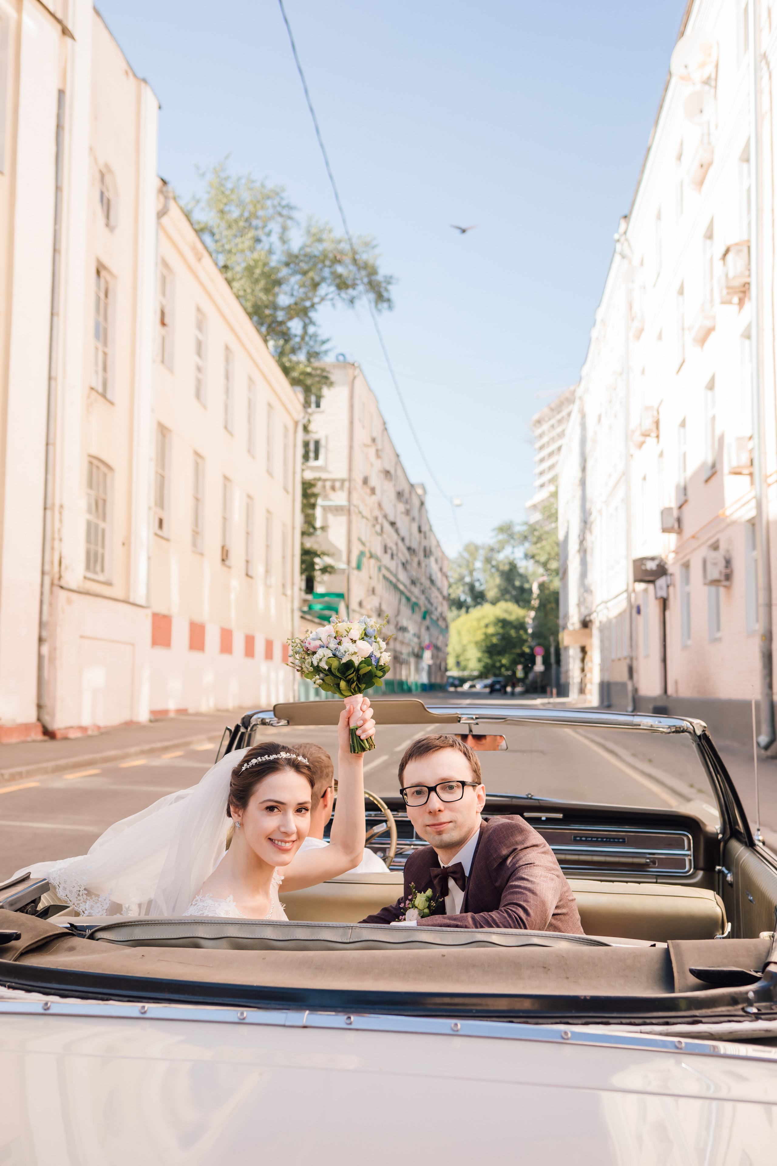 Олег и Вера. Венчание в католическом храме. Свадебный и семейный фотограф в Москве Евгения Лисина
