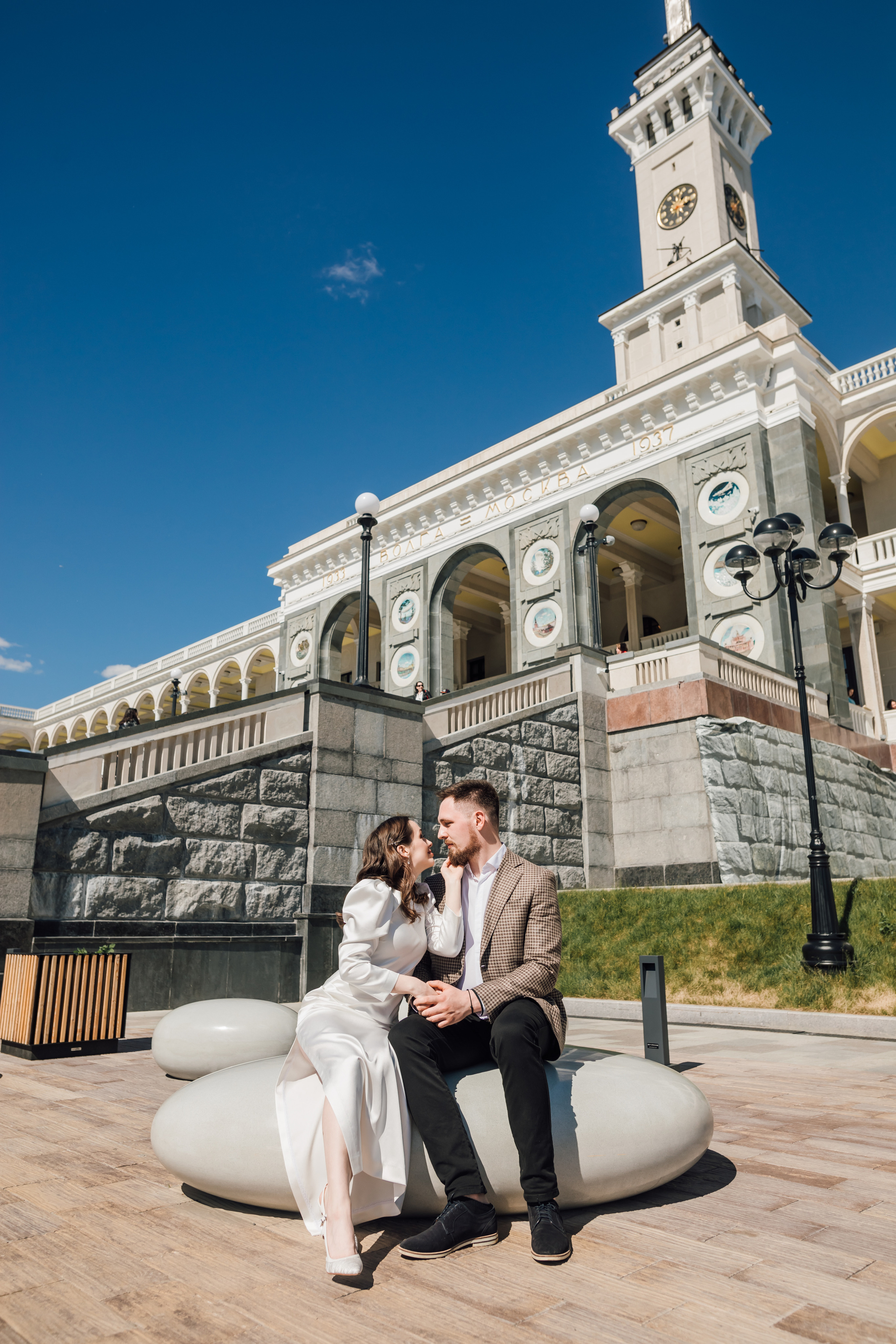 Таня и Саша. Речной вокзал. Свадебный и семейный фотограф в Москве Евгения Лисина