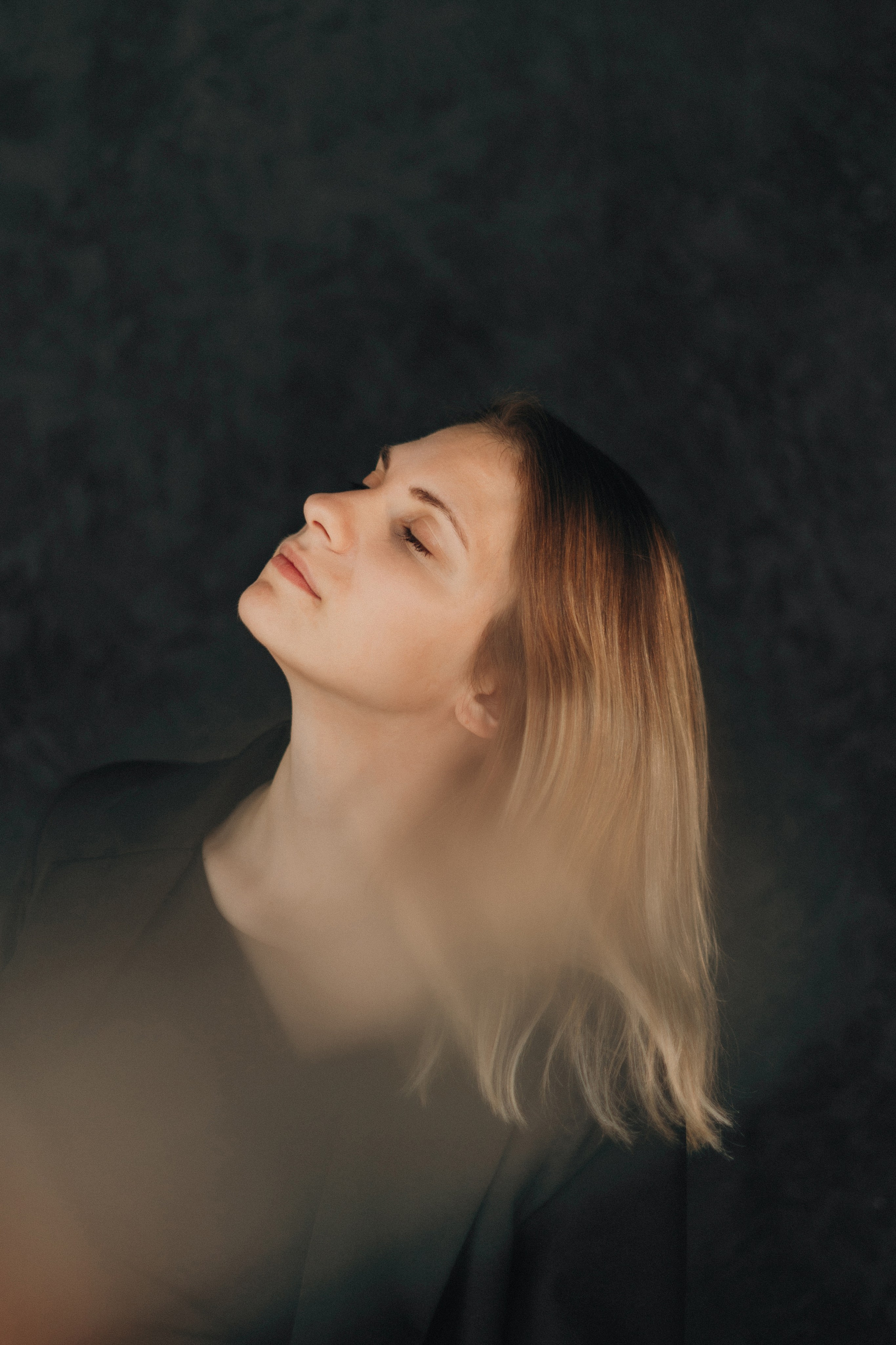 Портретная индивидуальная фотосессия в Москве. Фотограф Москва Виктория-Антуанетта