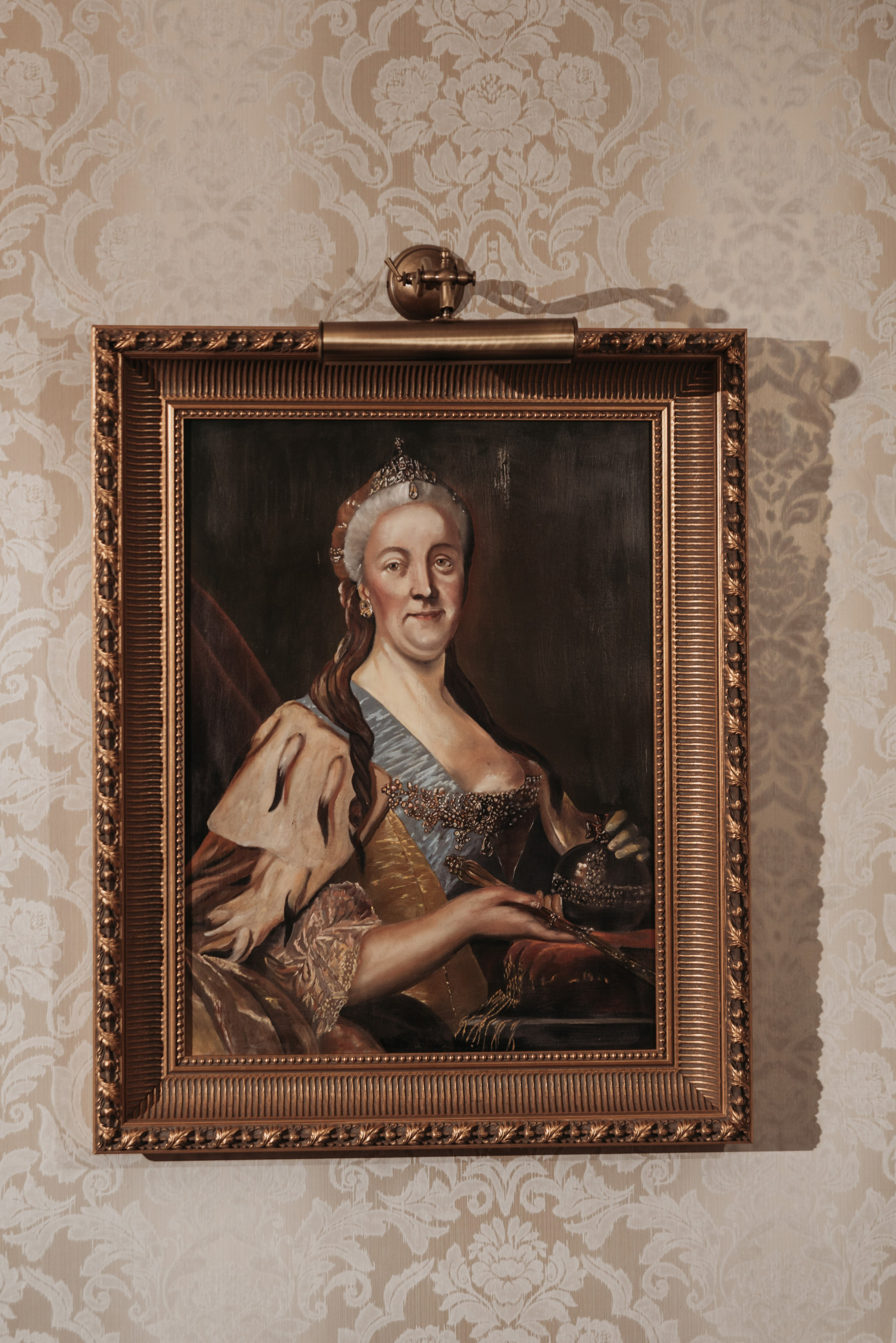 Свадебная фотосессия в Твери в красивой локации в замке в Московской области. Свадебный фотограф в Твери, Москве и Санкт-Петербурге Денисова Екатерина