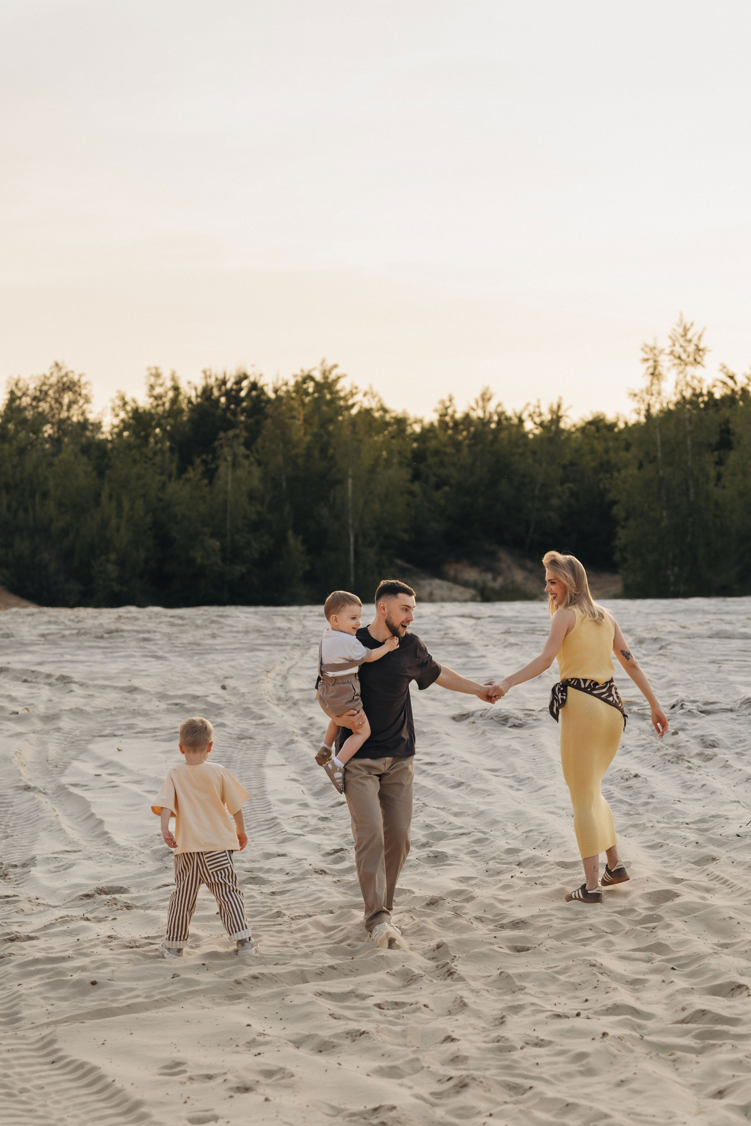 На карьере. Ваш фотограф Вика Артемова