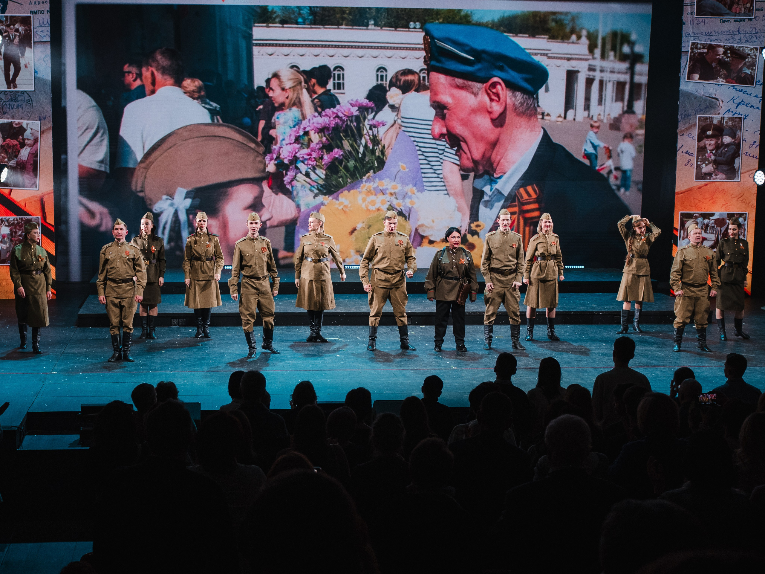 Василий Теркин, театр «Русская песня». Фотограф Ольга Махалова — Санкт-Петербург, Москва, Нижний Новгород