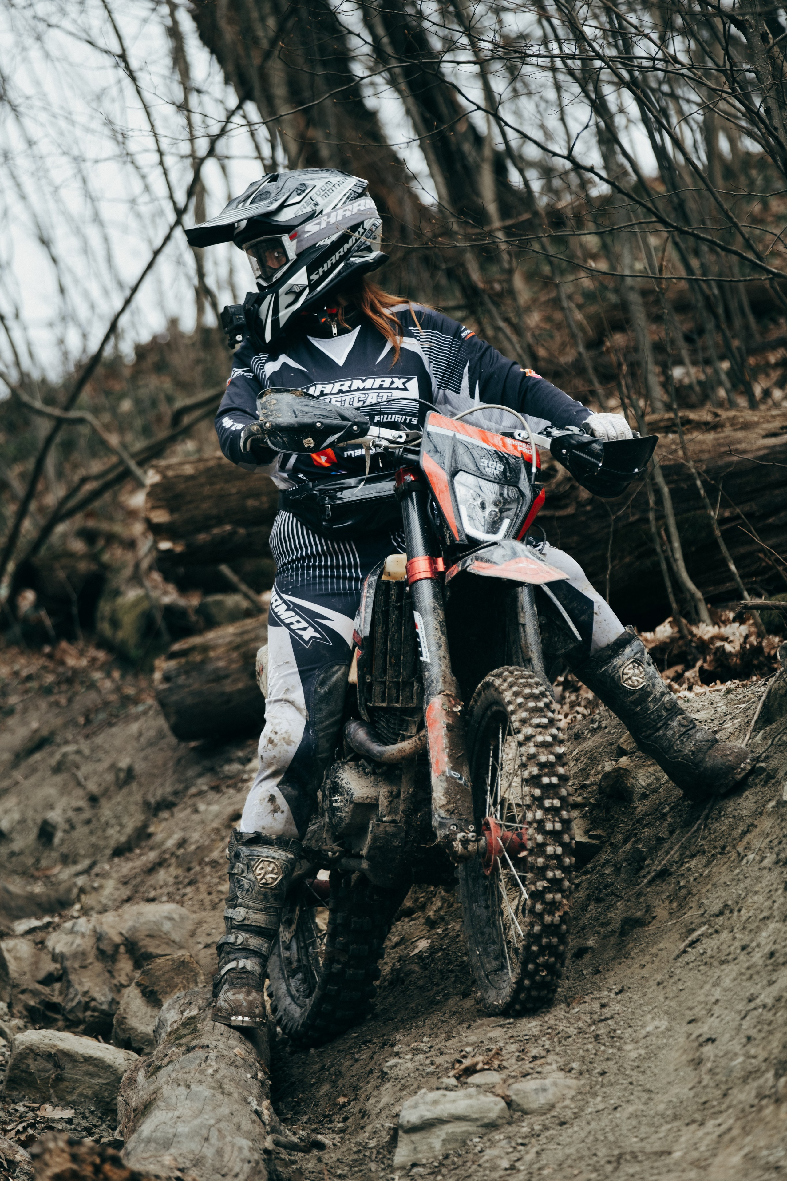 Съемка для Sharmax Moto в Горячем Ключе. Свадебный фотограф Денис Ожигин в Краснодаре и крае. Эмоциональная и стильная съемка вашего дня