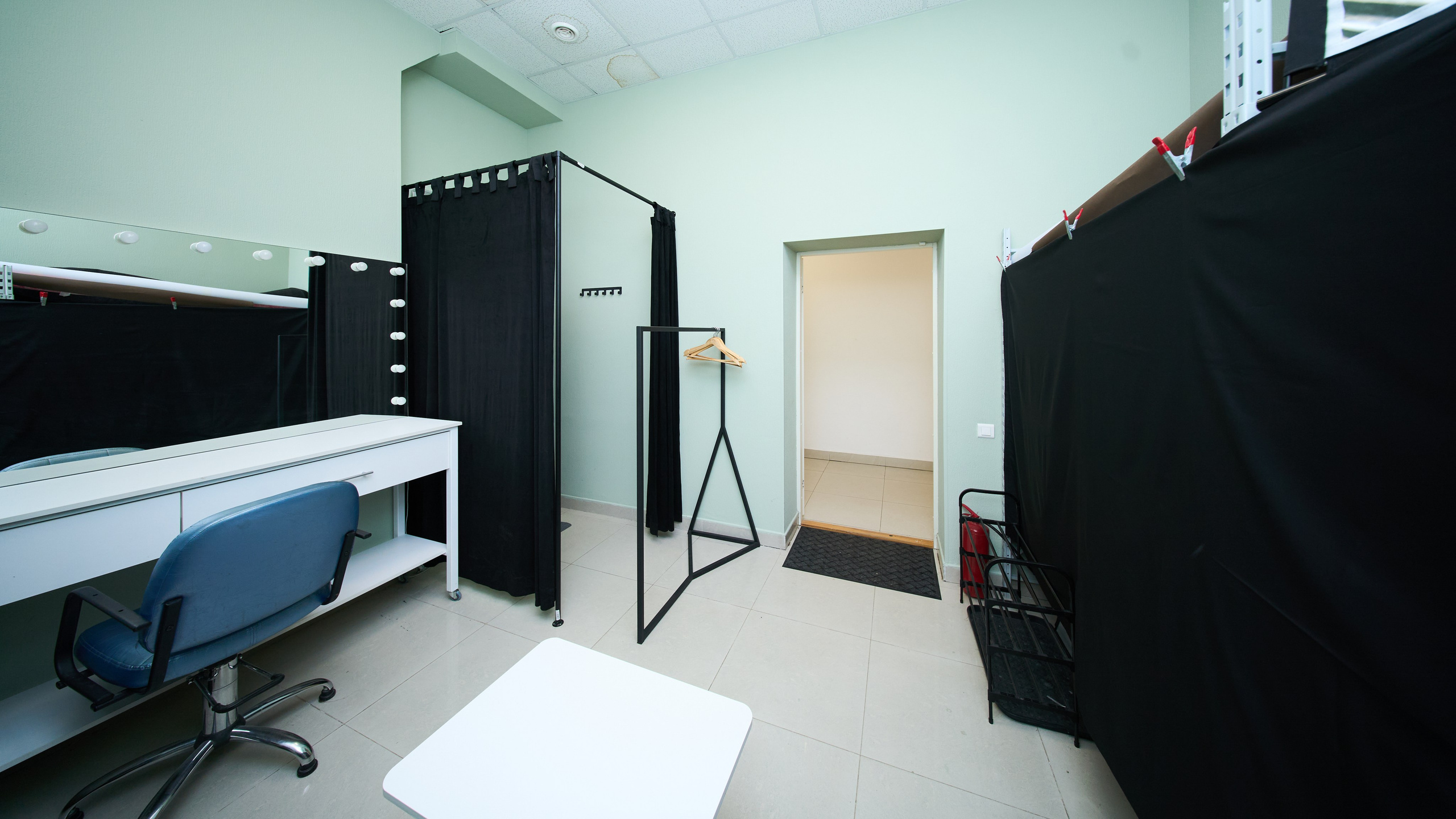 GLOW STUDIO| Профессиональная фотостудия в центре Екатеринбурга