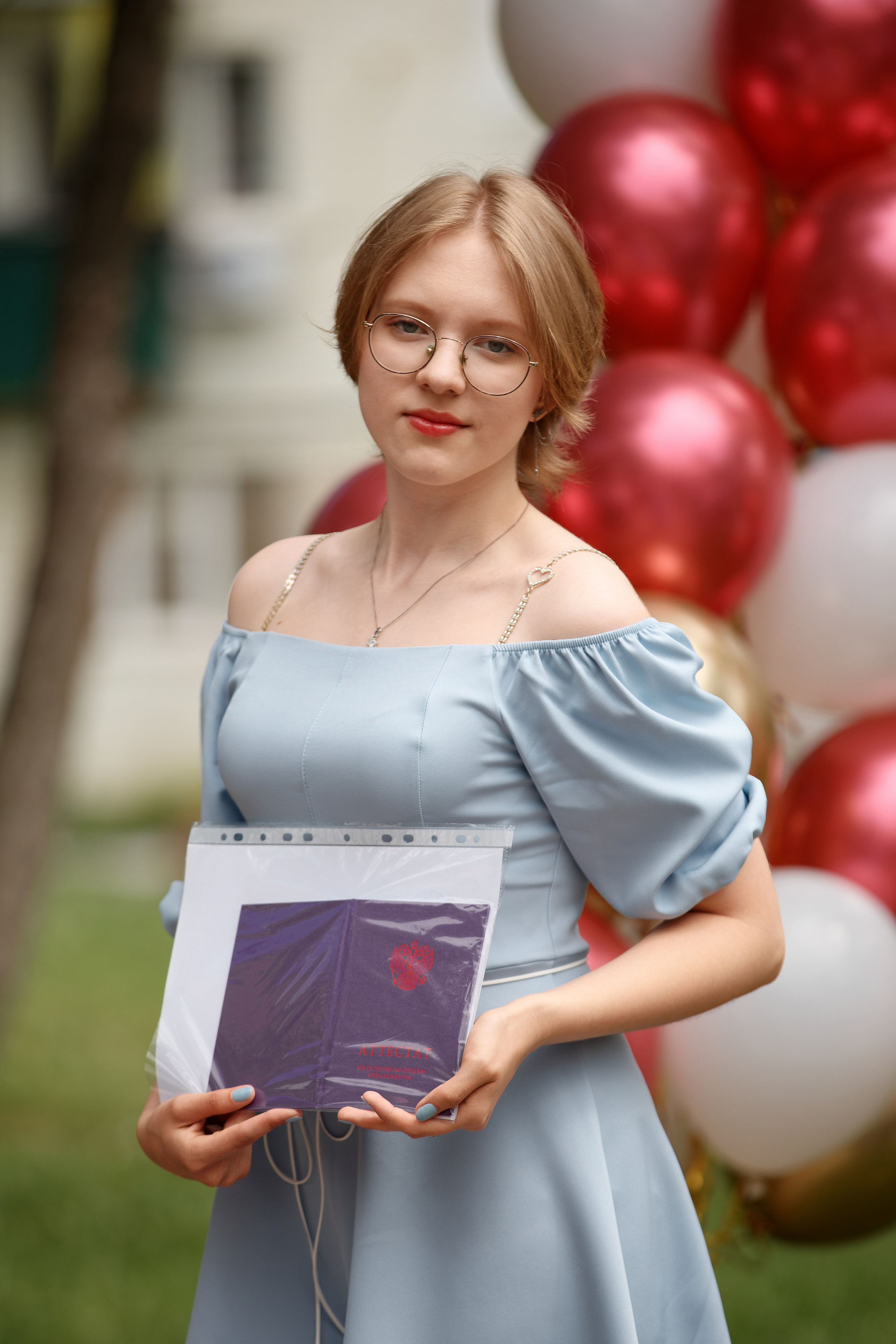 Вручение аттестатов Школа № 57. Семейный фотограф — Макс Белогрудов