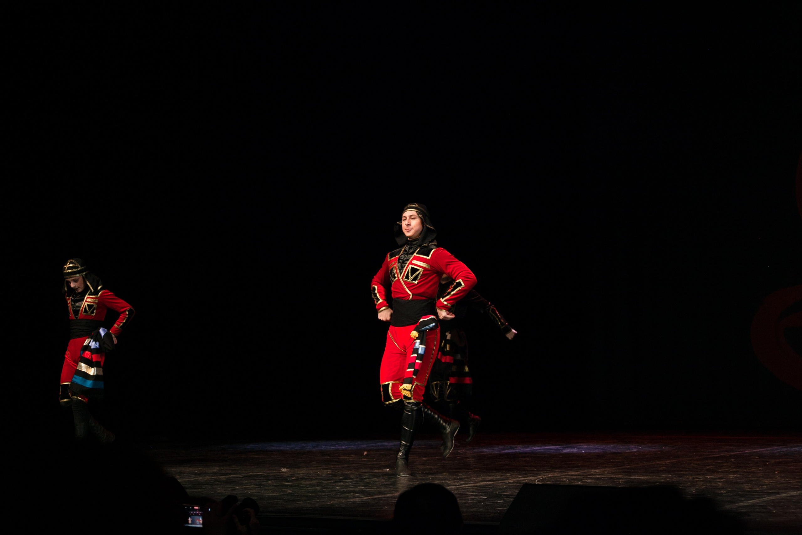 Концерт, грузинские танцы. Art photographer Nino