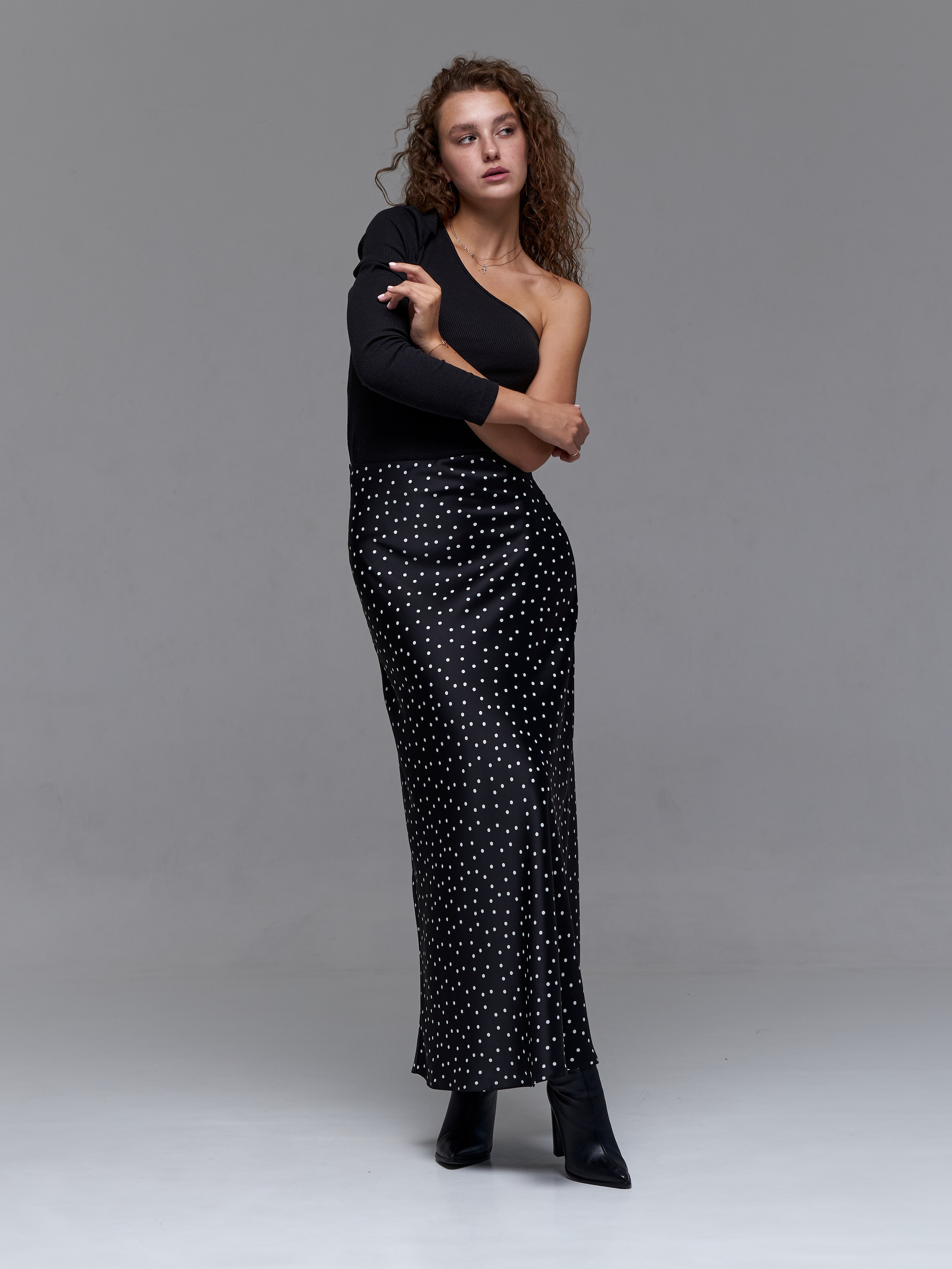 Каталог для WB. Съёмка для брендов одежды и маркетплейсов в Санкт-Петербурге