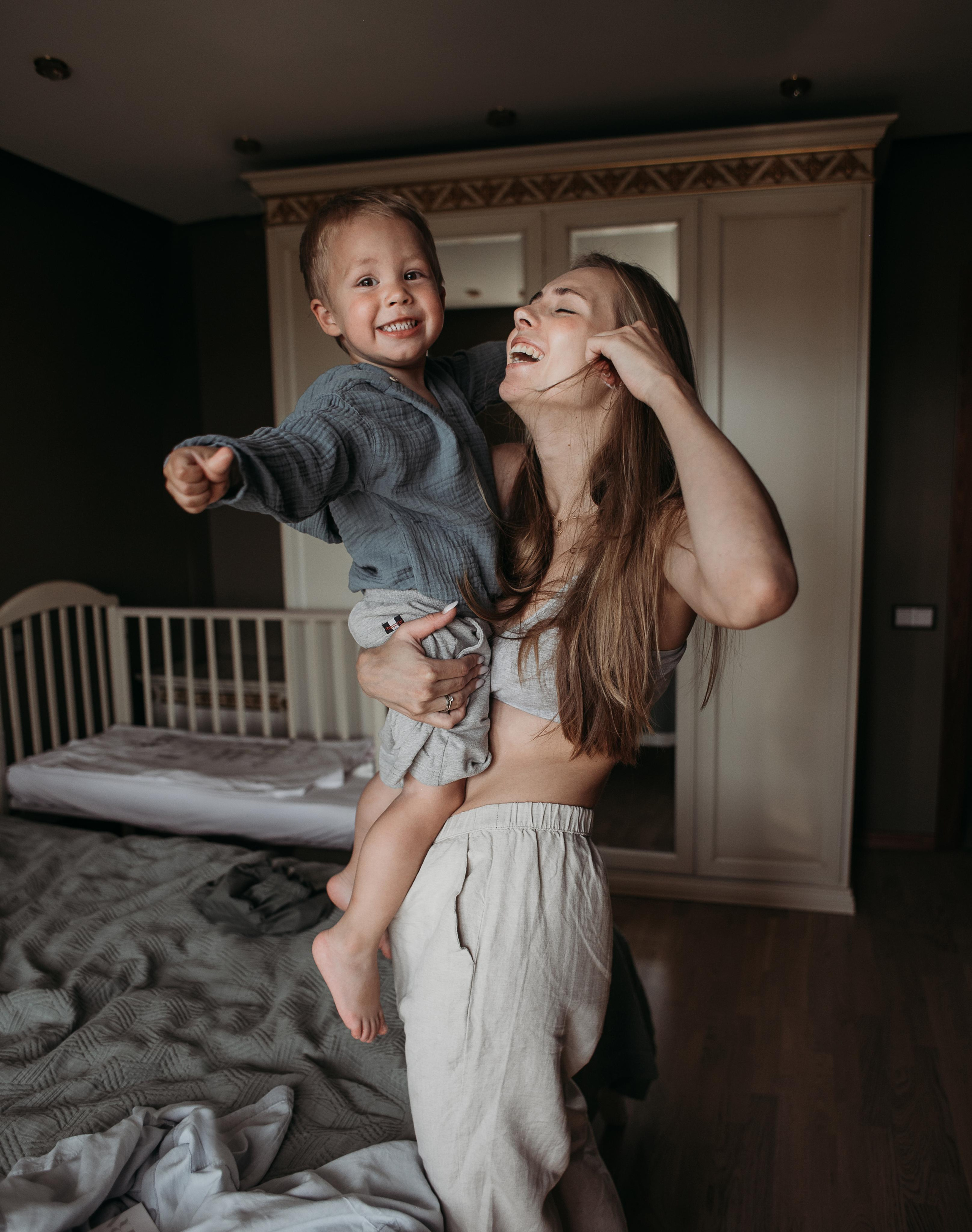 Известный блогер Софа с сыном.