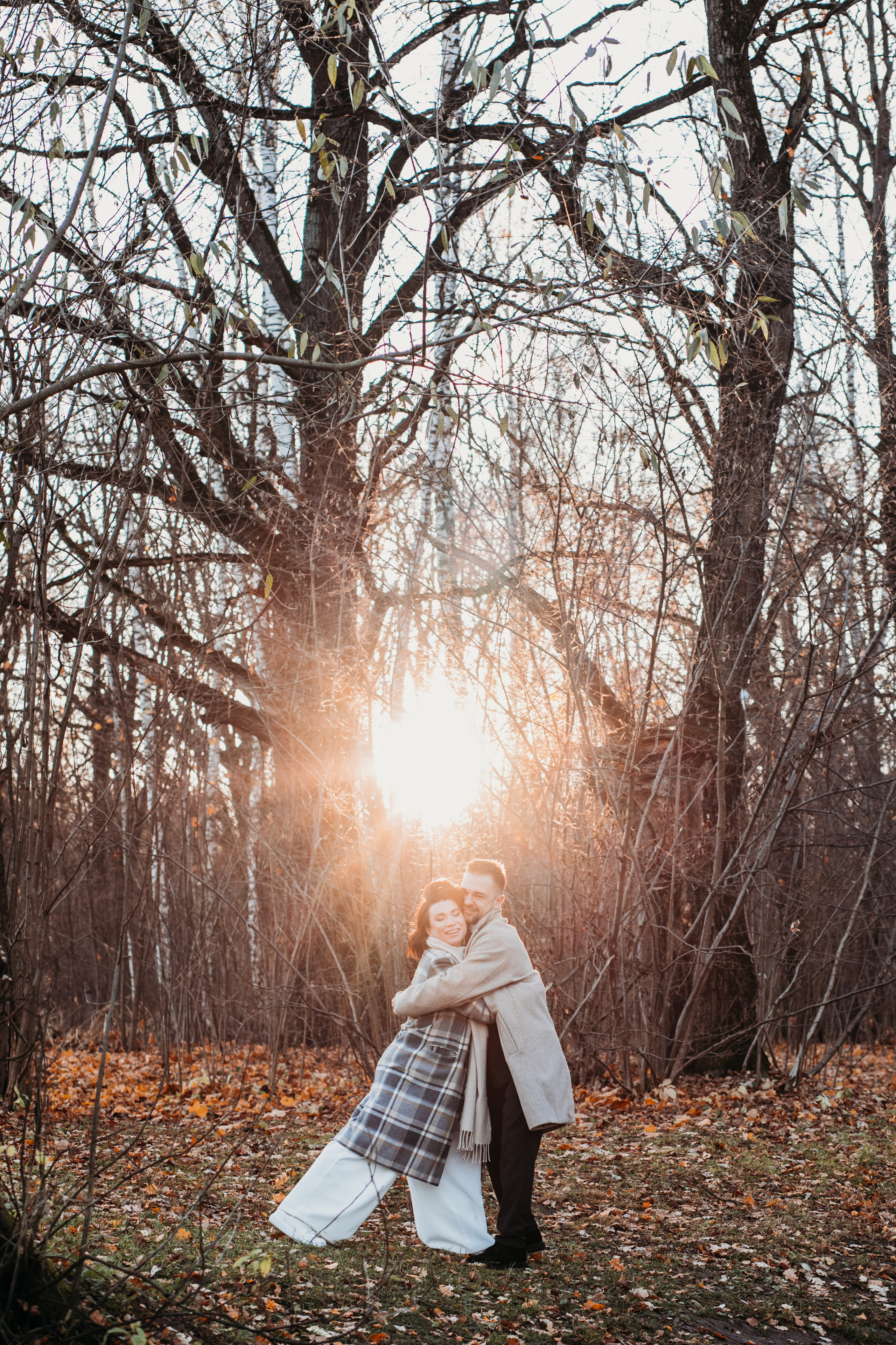 свадьба в солнечный осенний день
