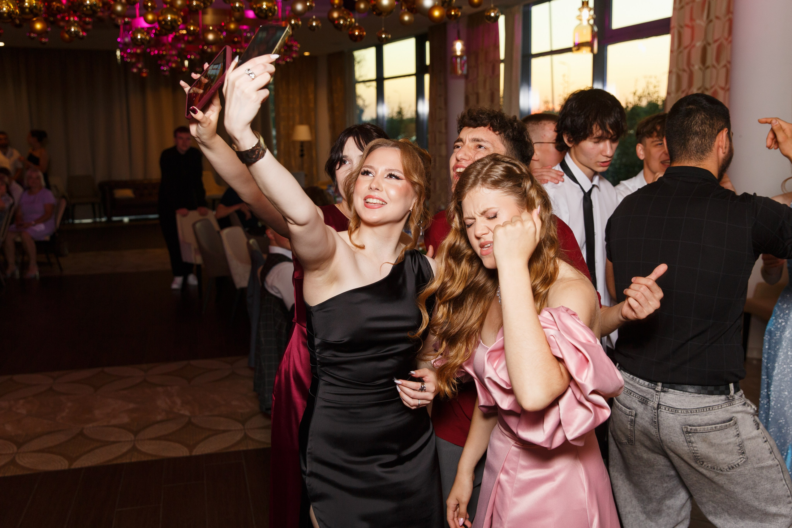 Фотограф на выпускной в Нижнем Новгороде. Фотограф в Нижнем Новгороде Александр Хамов