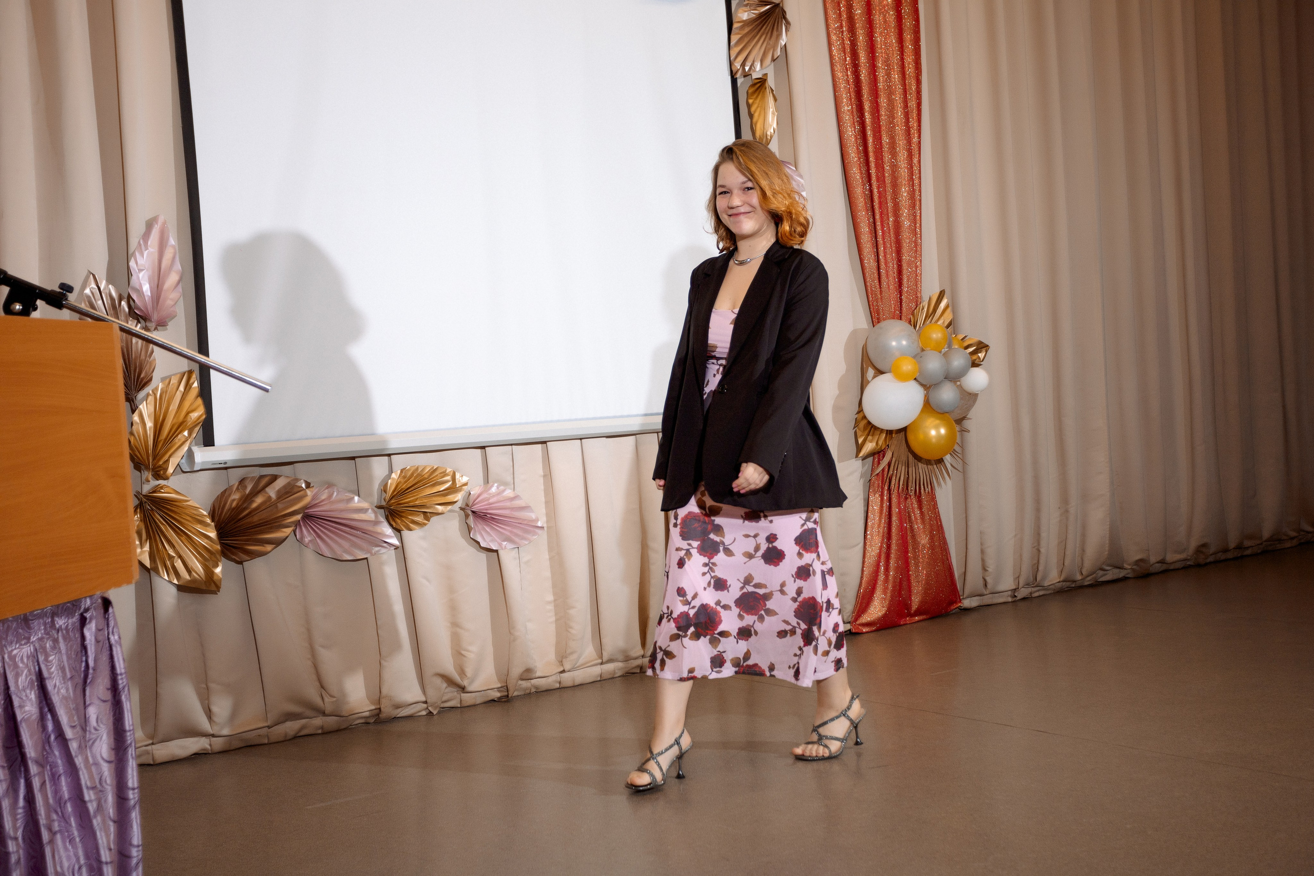 ВРУЧЕНИЕ АТТЕСТАТОВ: Пример. Все фото. Профессиональный фотограф в Ижевске Леша Петров