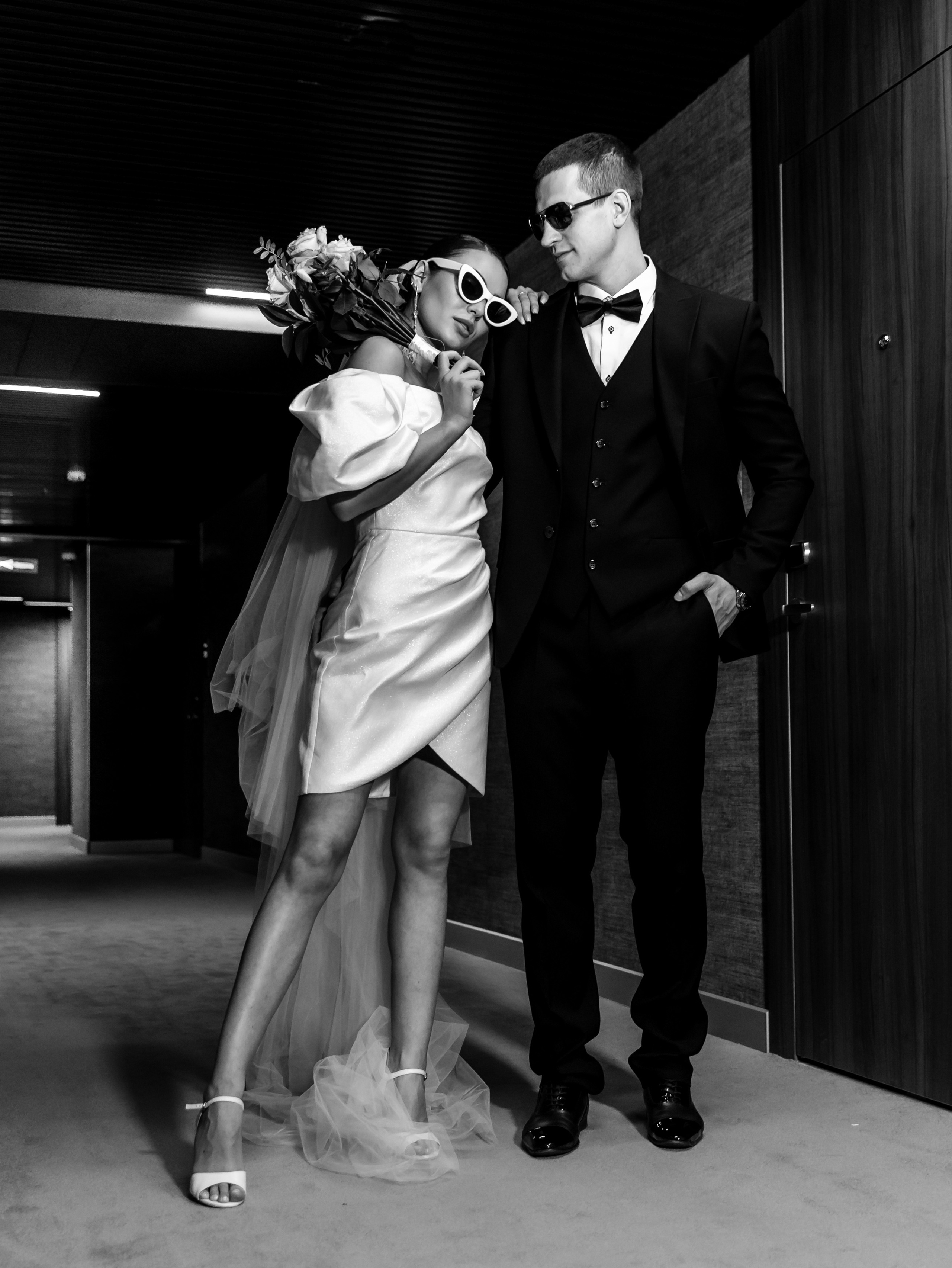 Сборы Егора и Нади в отеле. Свадебный и семейный фотограф в Москве Олеся Подколзина