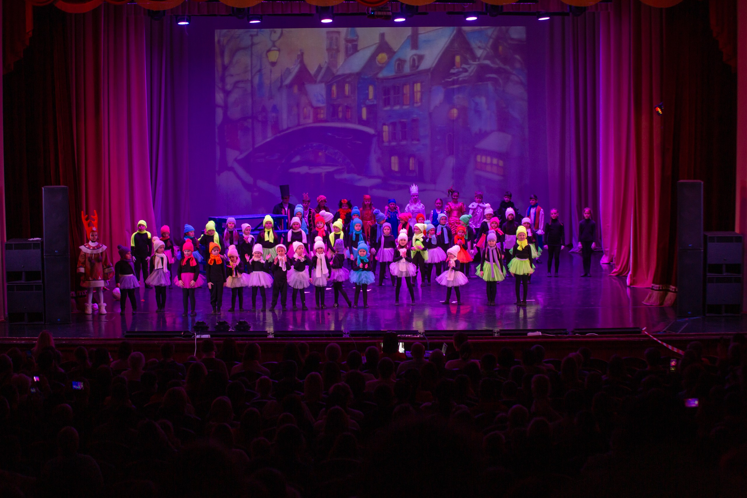 ТС Фантазия — «Снежная королева». Профессиональный фотограф в Мценске и Орловской области