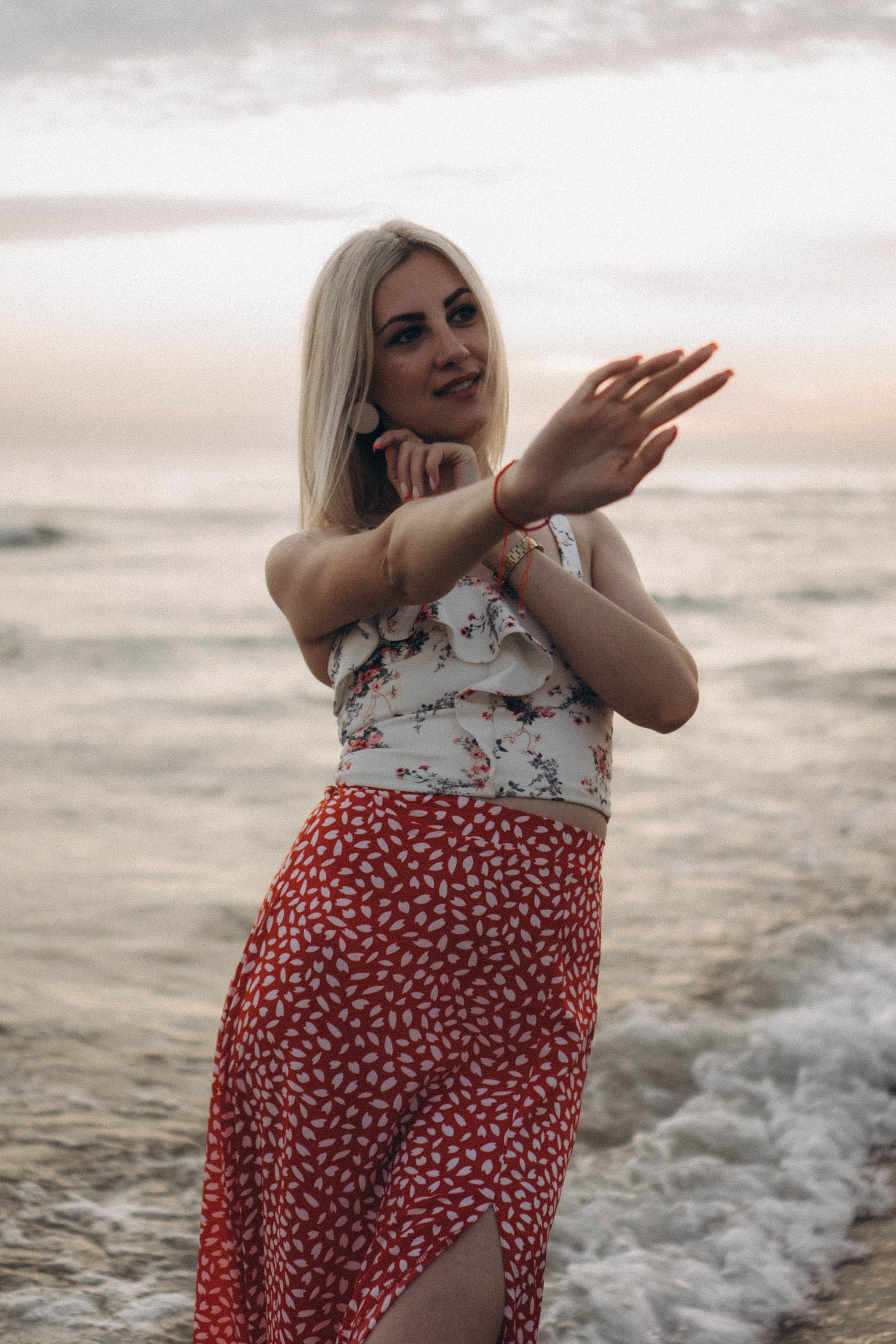 Июльский вечер на берегу черного моря. Профессиональный фотограф, Санкт-Петербург — Виктория Богомолова