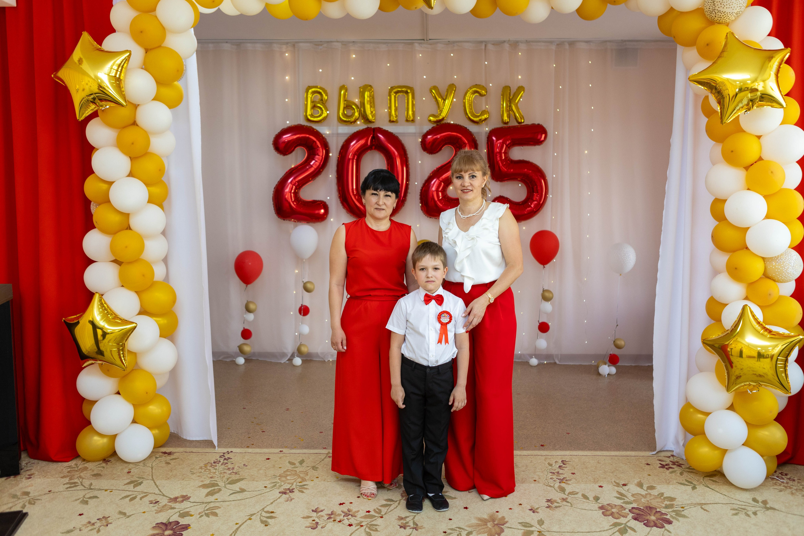 Выпускной в детскому саду 2025 год. Свадебный и предметный фотограф Ренат Каламперов