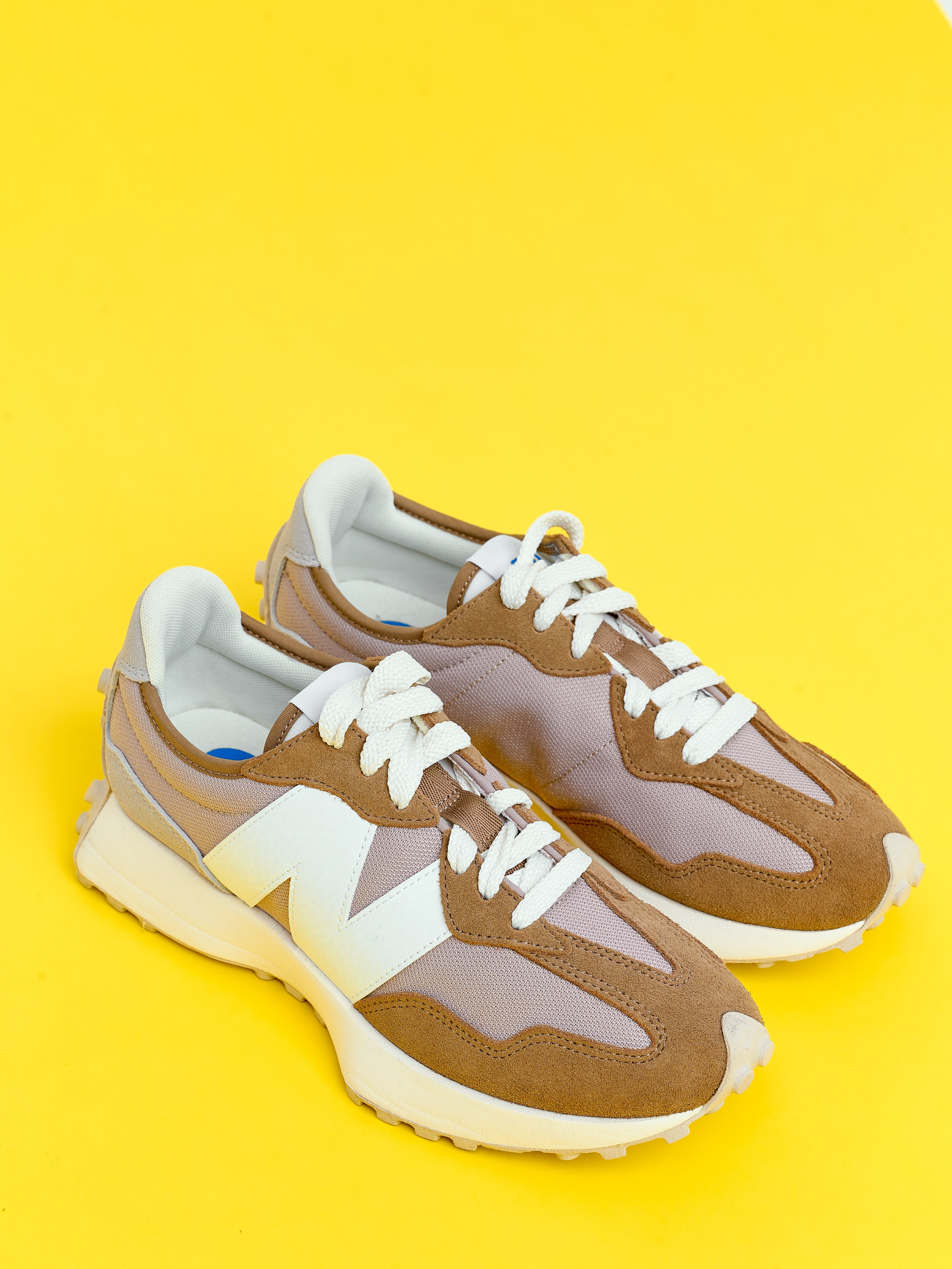 фотосъемка для маркетплейсов вайлдберриз озон екатеринбург женские кроссовки